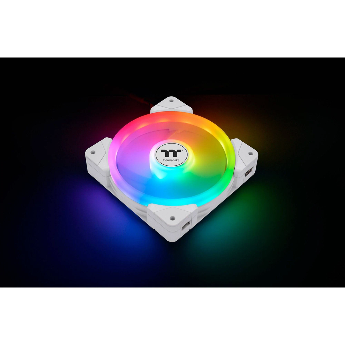 Wentylator do komputera RGB, biała ramka, tęczowe światło. Logo widoczne pośrodku.