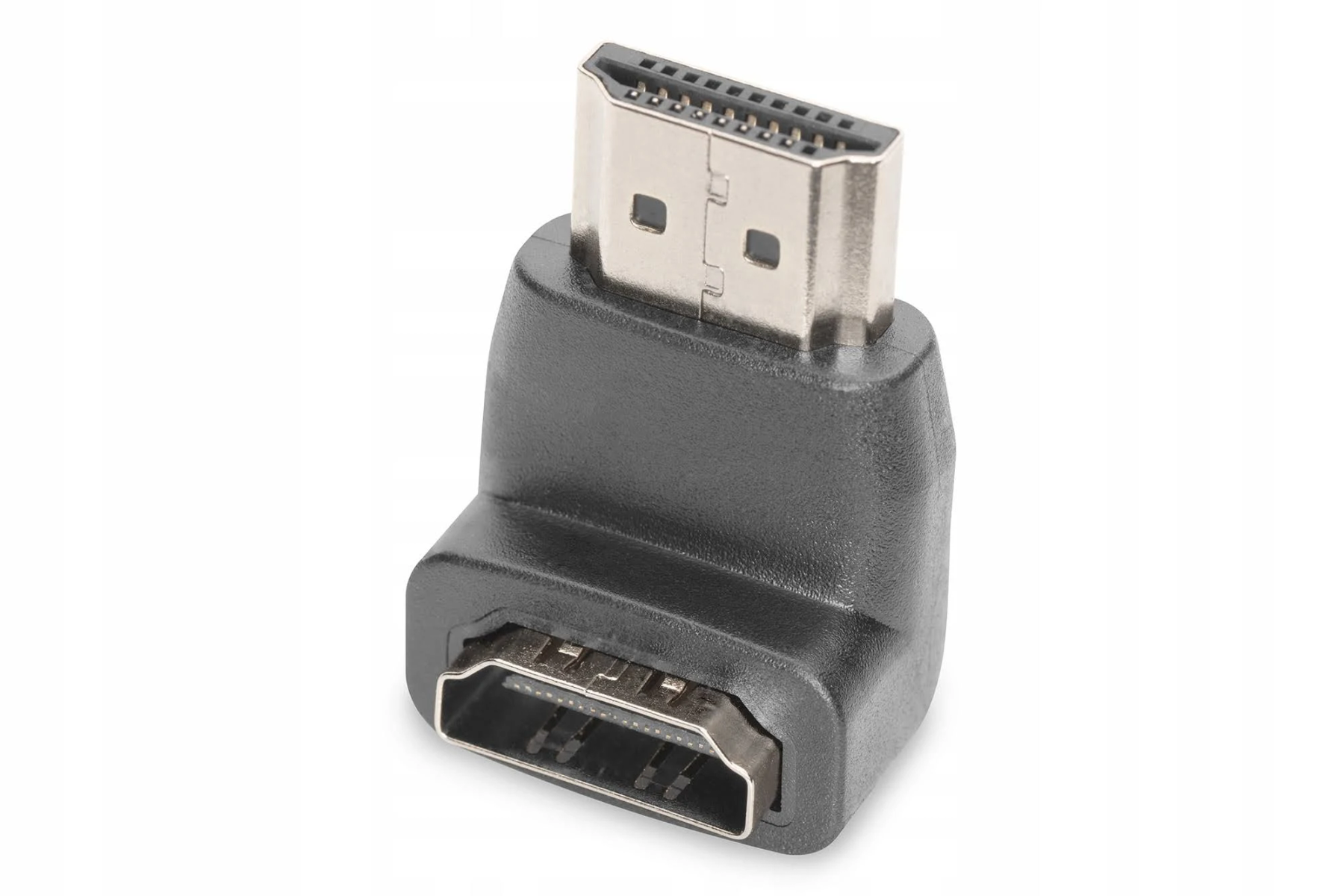 Adattatore HDMI nero con connettore argentato, angolato. Sfondo bianco.