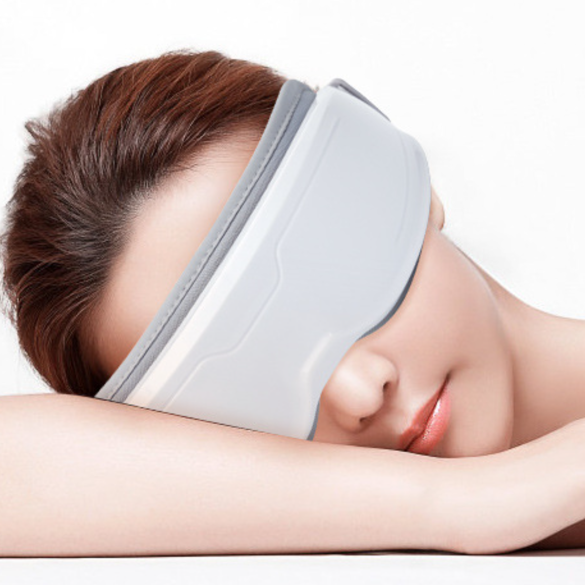 Augenmassagegerät: Gesichtsmassagegerät Bluetooth-Musik Mehrfrequenzvibration, Heißkompresse Konstanter Temperatur, mit Weiß UWOT