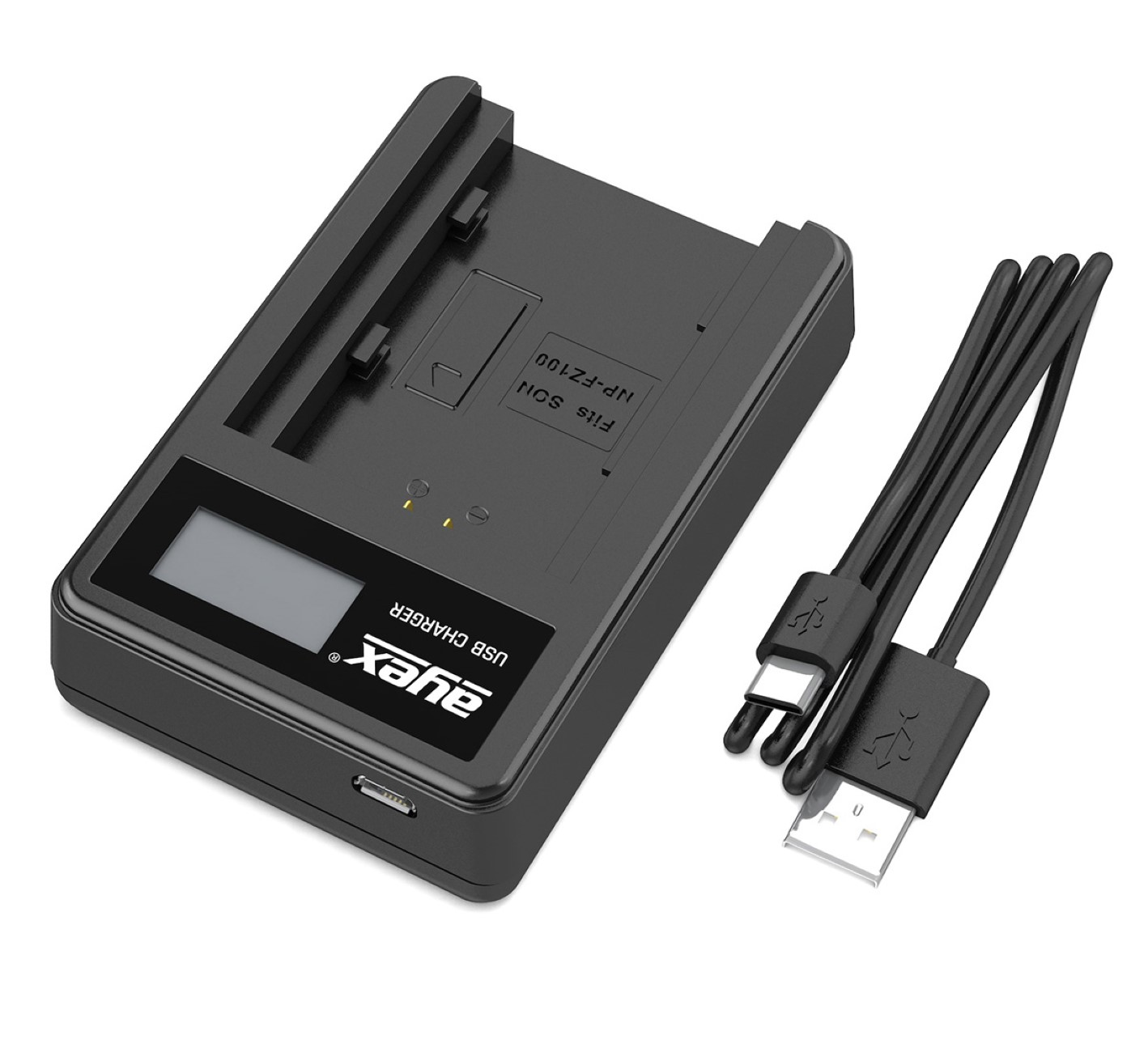 Schwarzes Akkuladegerät mit USB-Kabeln. Weißer Hintergrund.