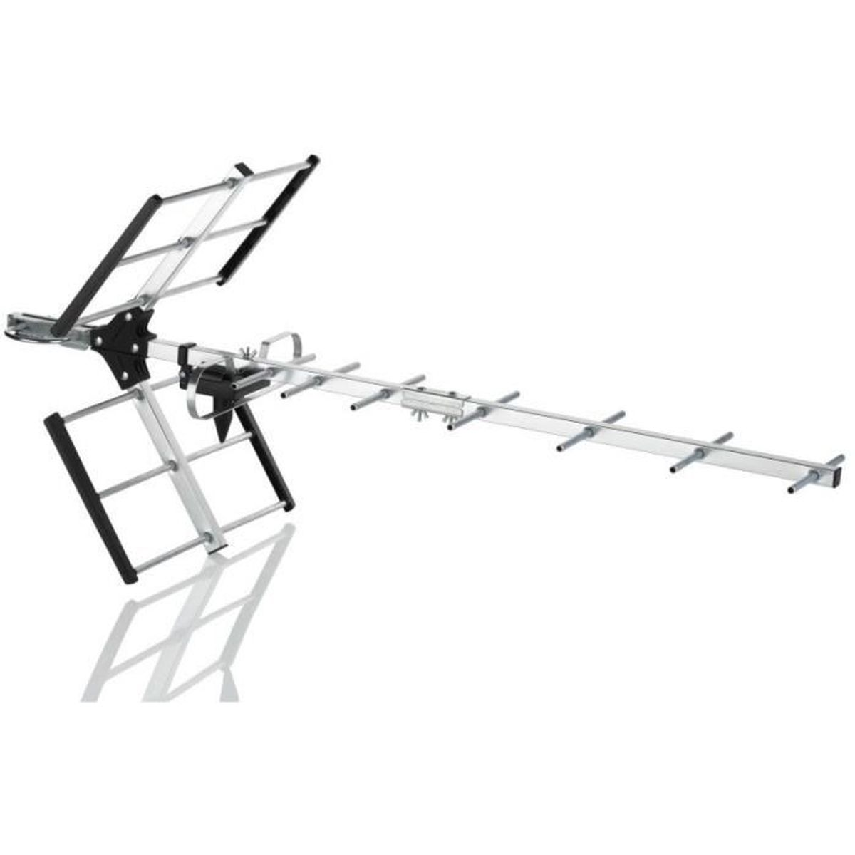 Silberne und schwarze TV-Antenne mit mehreren Elementen.