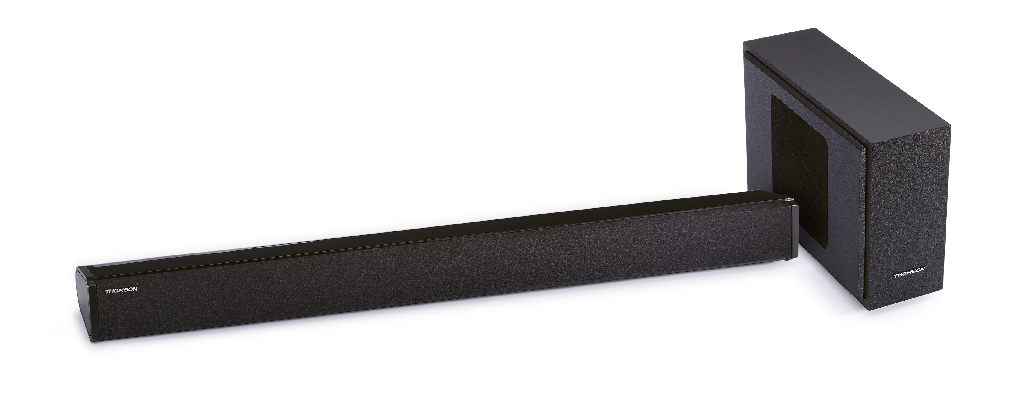 Czarny zestaw soundbar i subwoofer na białym tle, z widocznym logo THOMSON na soundbarze.