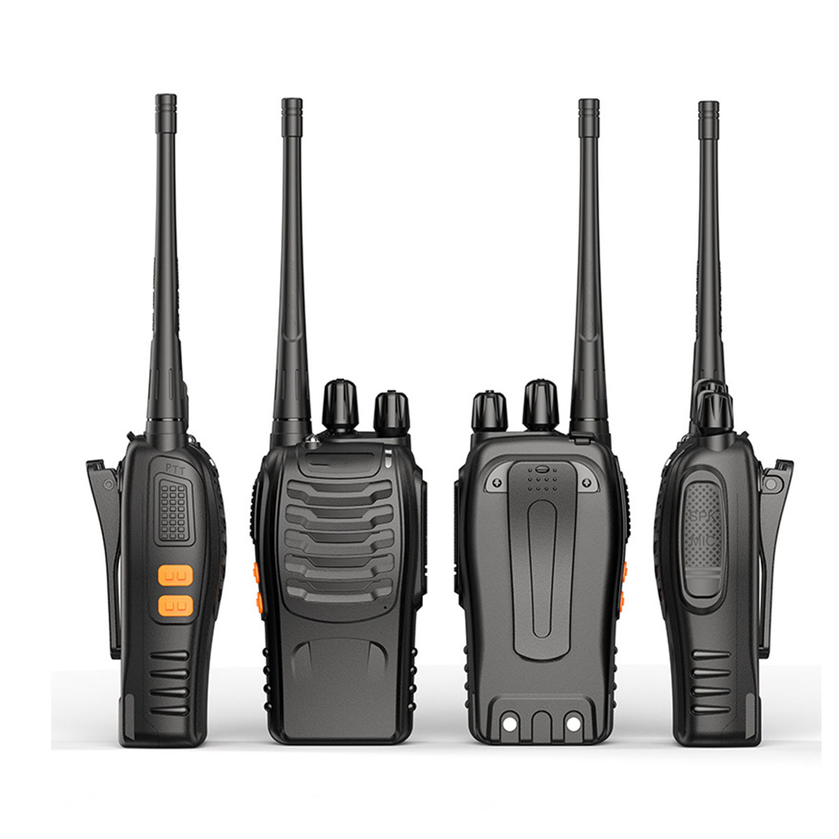 Vier schwarze Walkie-Talkies aus verschiedenen Blickwinkeln. Sie haben Antennen und orangefarbene Knöpfe.