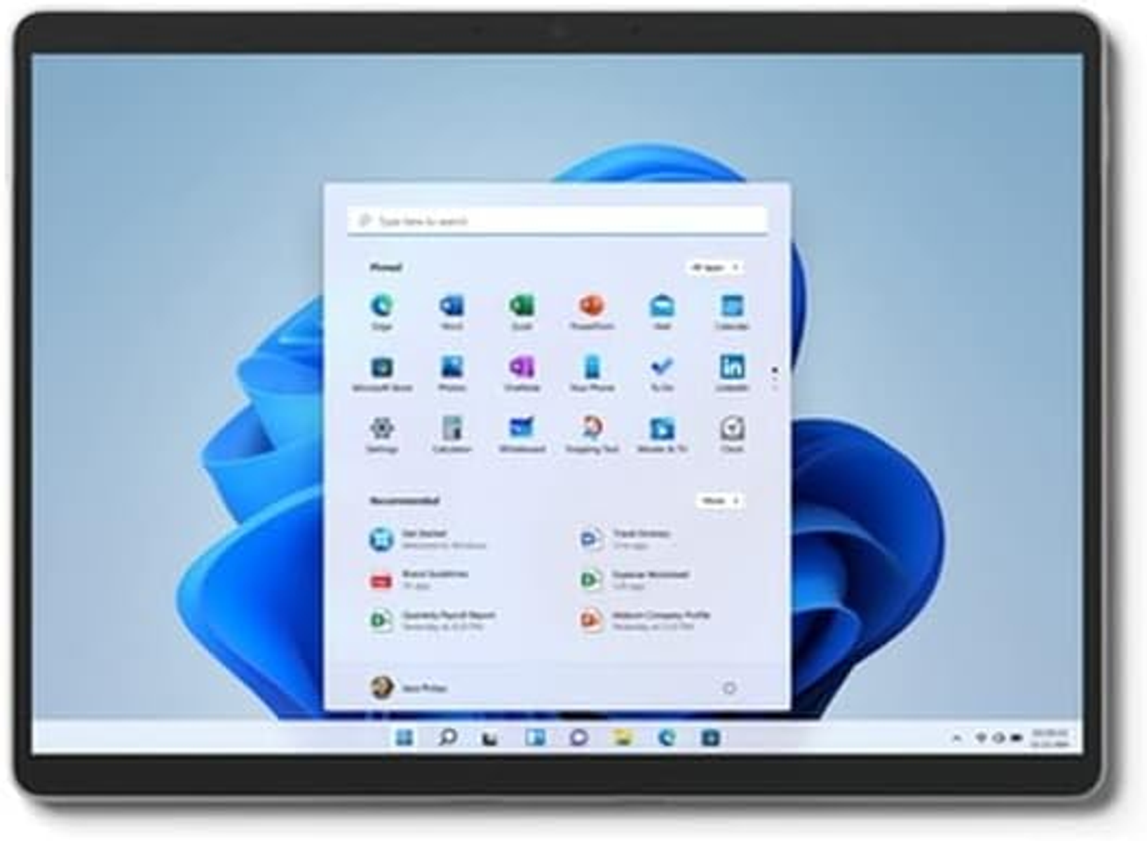 Laptop-Bildschirm mit Windows 11 Oberfläche mit App-Symbolen.