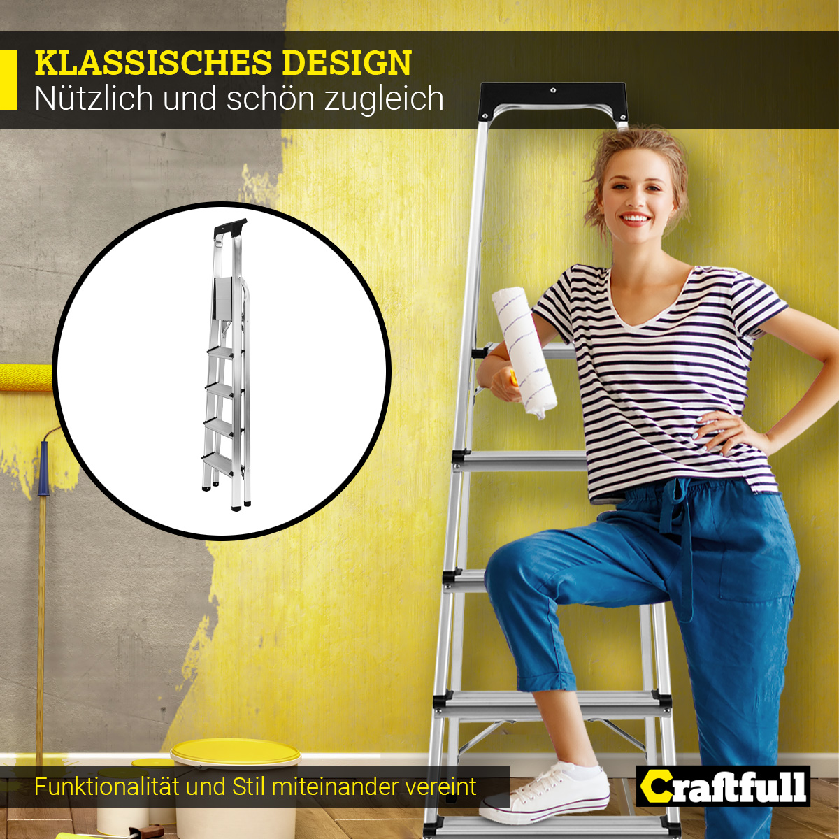 Frau lächelt neben einer Leiter und einer Wand mit gelber Farbe. Die Leiter ist in einem Kreis.