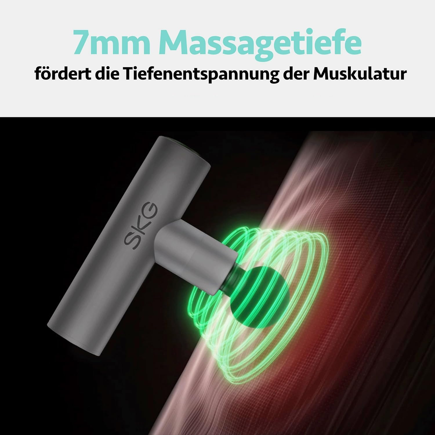 Graues Massagegerät mit grünen Ringen. Text: 7mm Massagetiefe.