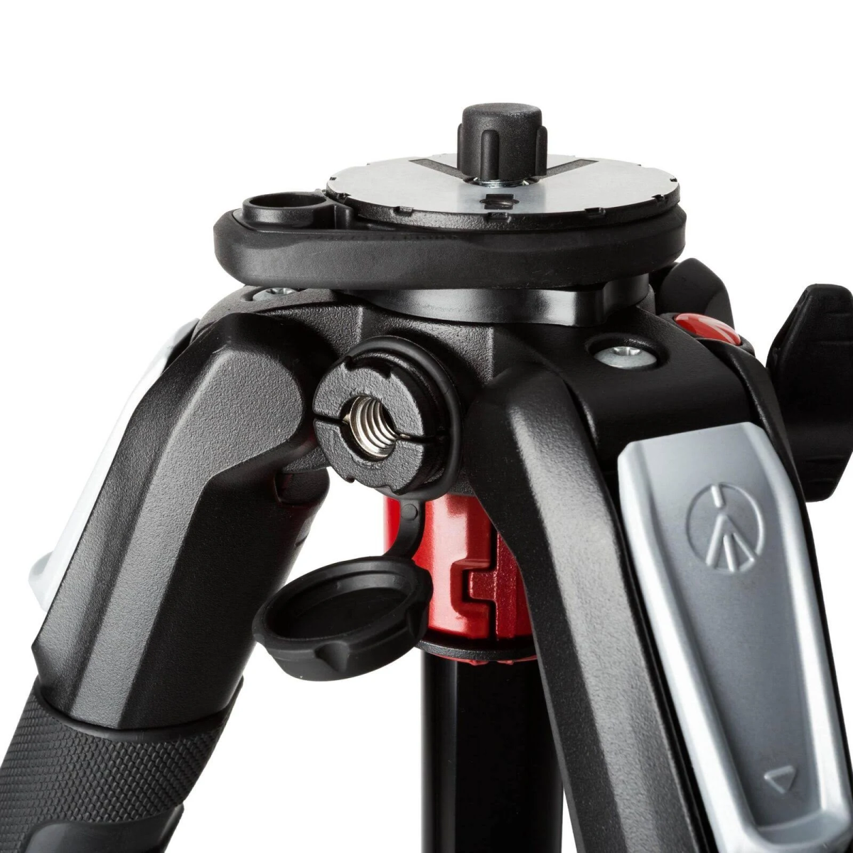 Zbliżenie czarnej głowicy statywu z płytką montażową i czerwonymi blokadami.
