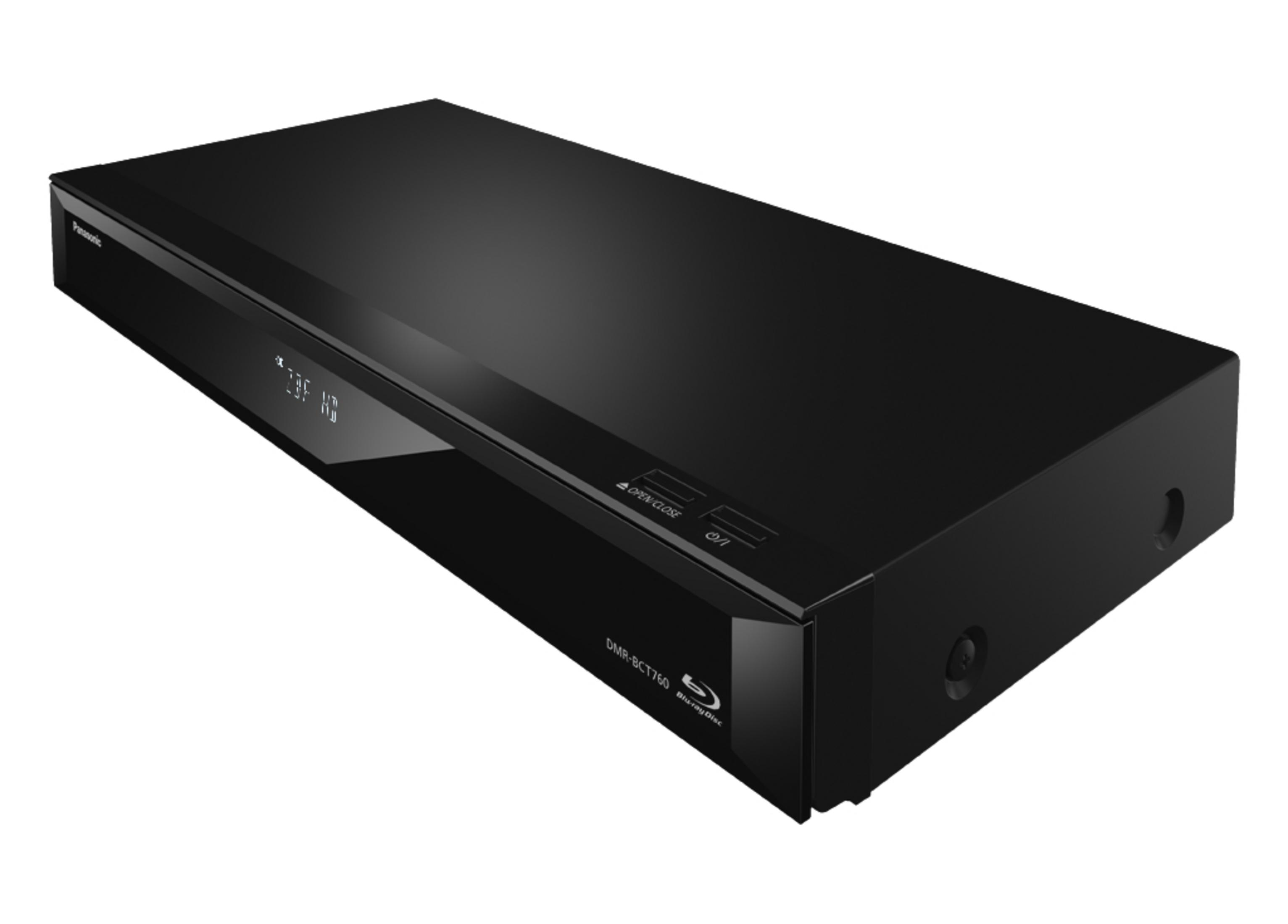 Schwarzer Panasonic Blu-ray-Player mit Digitalanzeige und Tasten, auf Weiß.