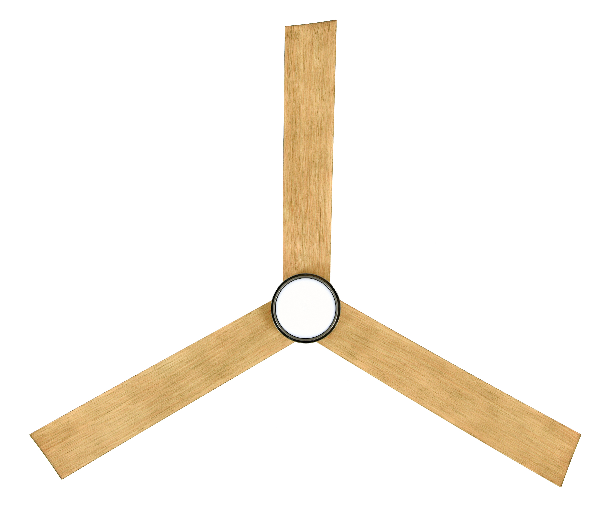 Deckenventilator mit drei Holzblättern und einer zentralen Lichtvorrichtung, vor weißem Hintergrund.