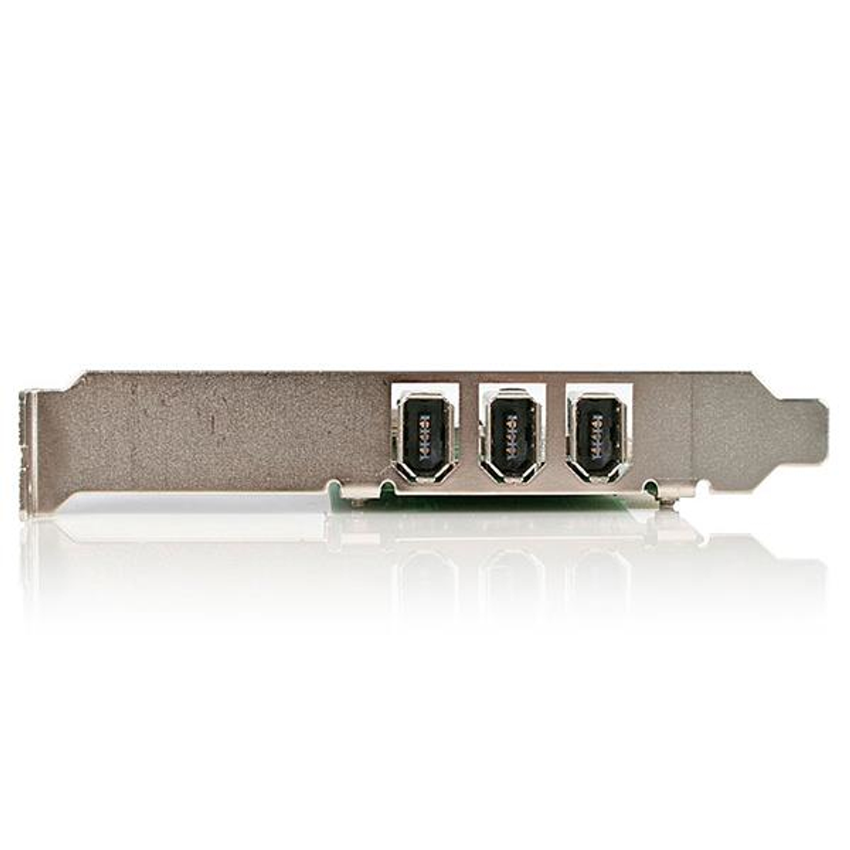 Grafikkarte mit drei Mini-DisplayPort-Anschlüssen auf weißem Hintergrund.