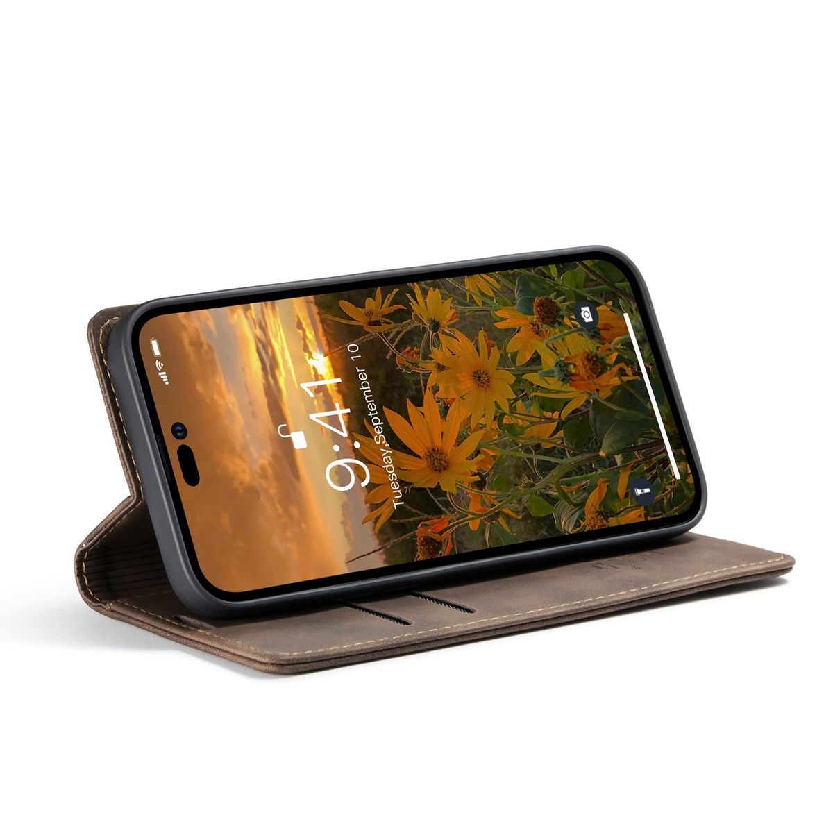 Geöffnete braune Handyhülle mit Telefon darin, das ein Sonnenblumenfeld bei Sonnenuntergang zeigt.