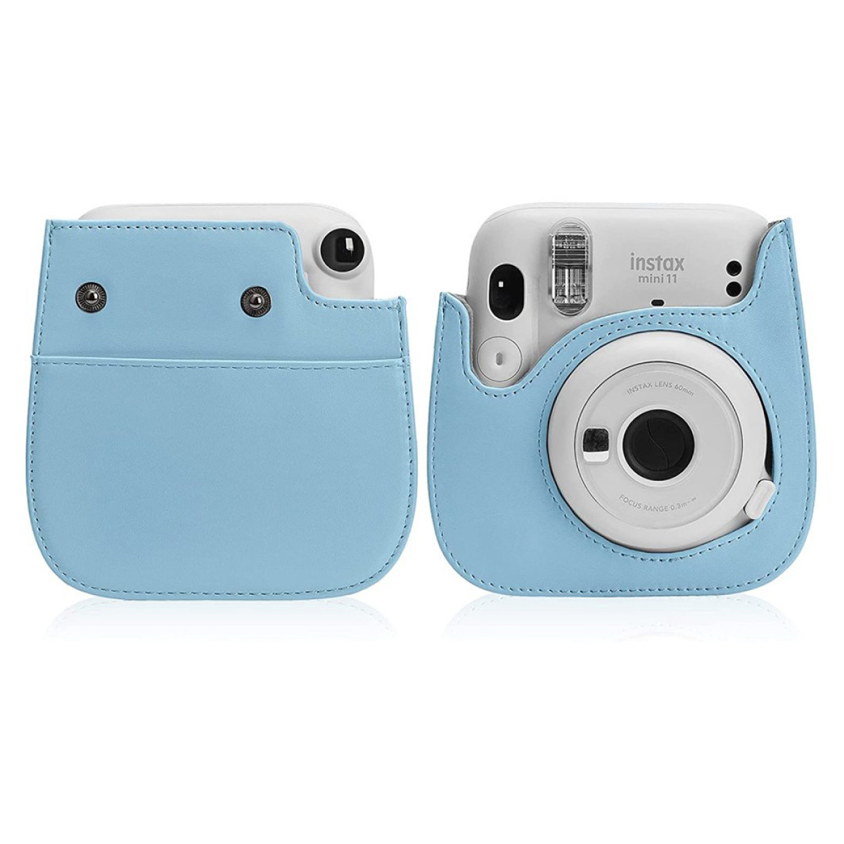 Eine hellblaue Kameratasche mit einer Instax Mini 11 Kamera darin.