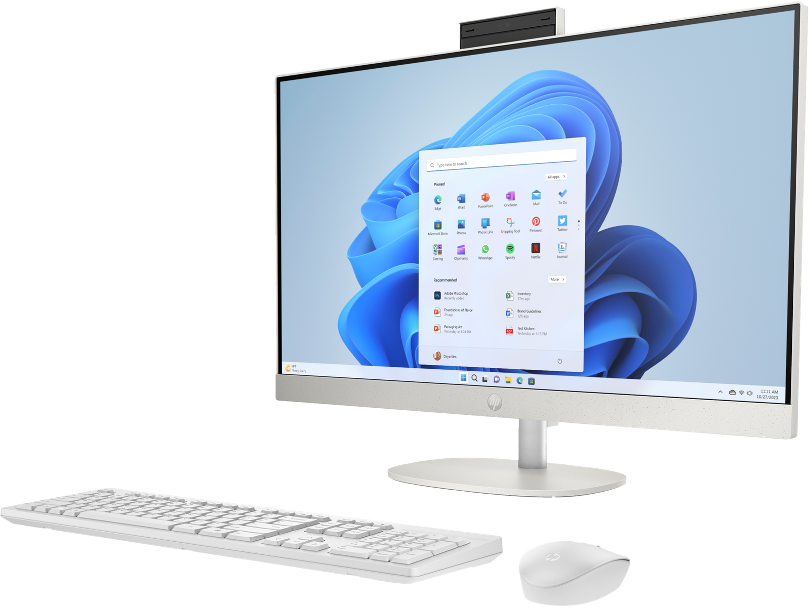 Ordenador blanco todo en uno con teclado, ratón y pantalla con interfaz.