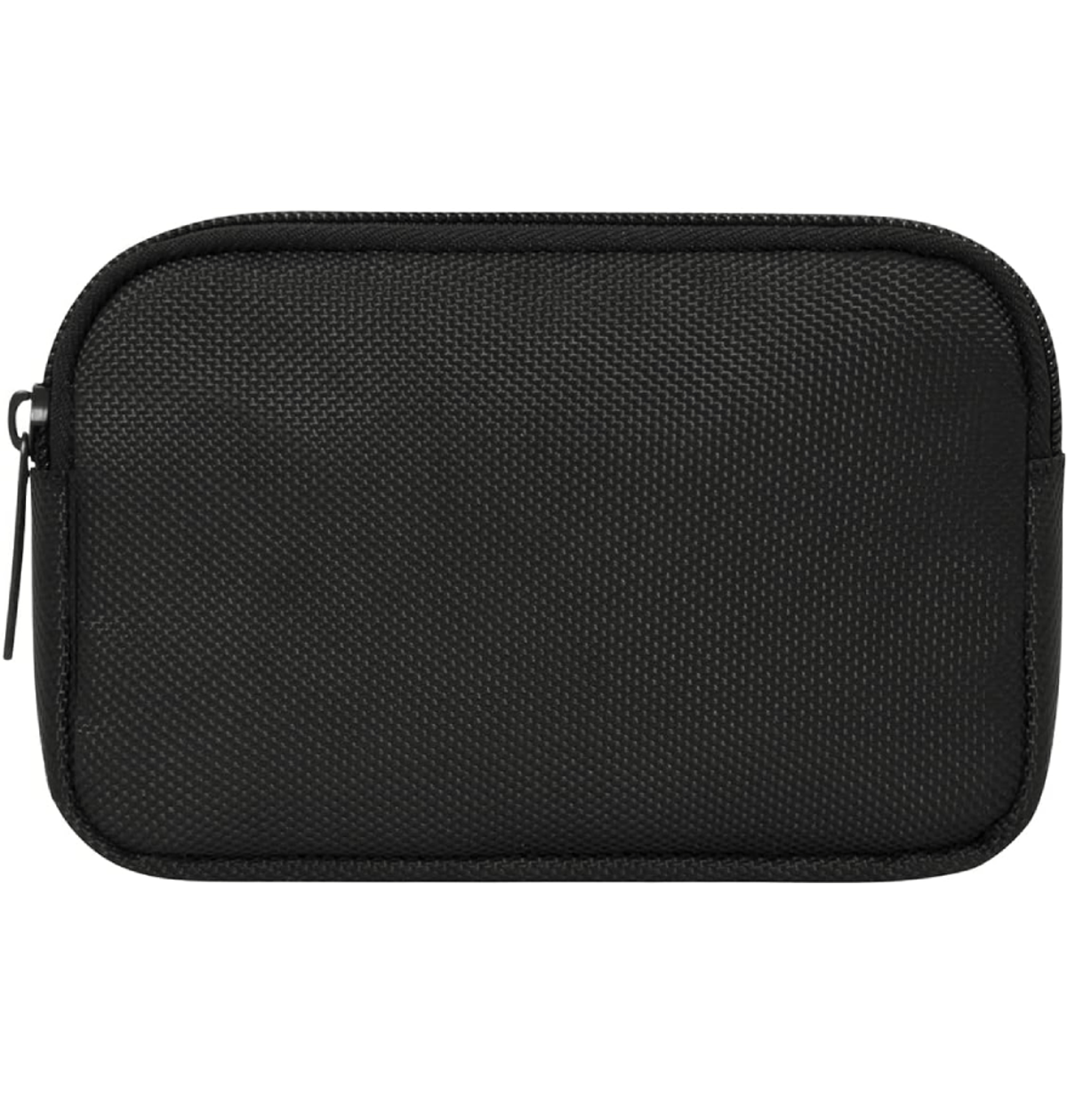 Bolsa rectangular negra con cremallera. El fondo es blanco.
