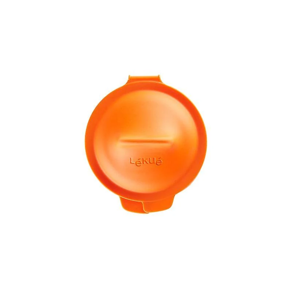 Coperchio in silicone arancione per un contenitore. Il marchio è Lèkuè.