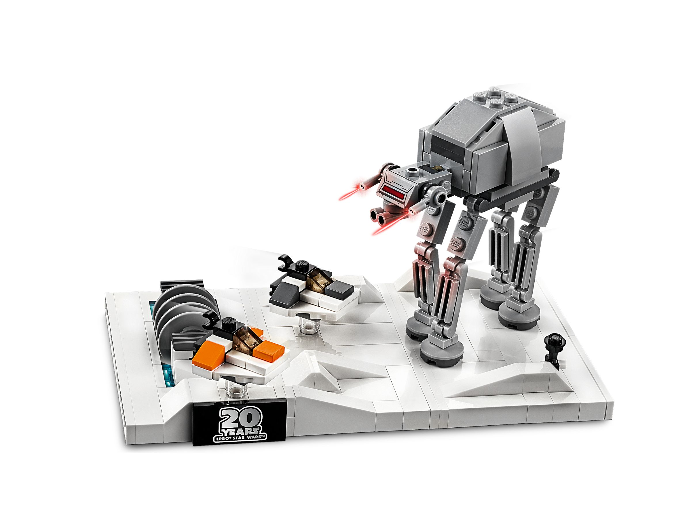 Ein Lego Star Wars Set mit AT-AT, Schneegleiter und 20 Jahre Logo auf weißer Basis.