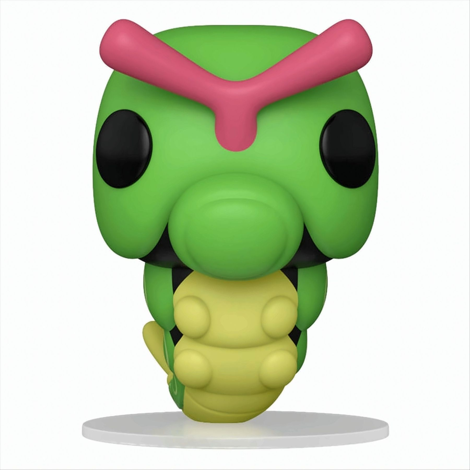 Una figura de juguete verde, sosteniendo una figura amarilla con una pieza rosa en la cabeza. Está sobre una base blanca.