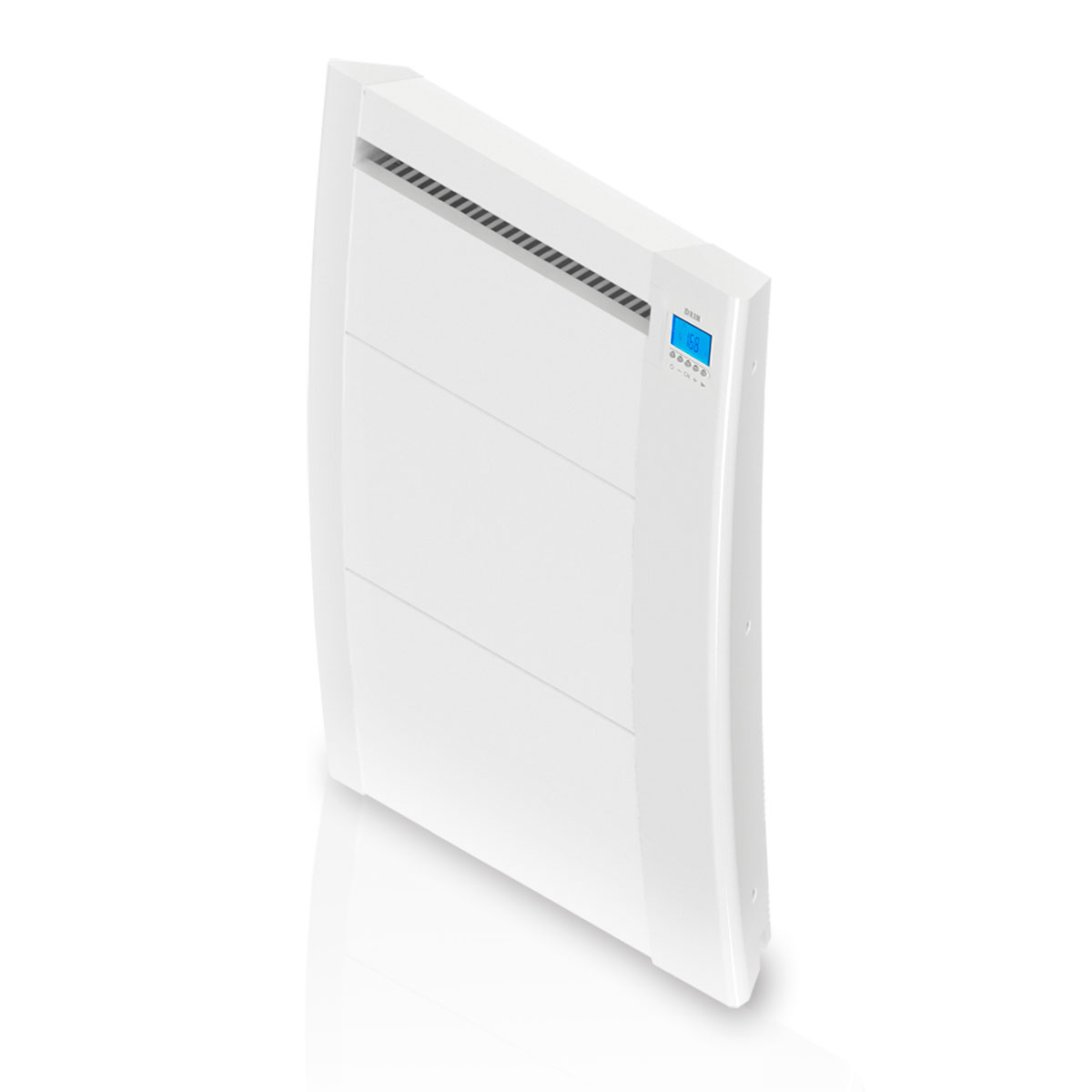 Calentador eléctrico blanco. Vista en ángulo. Muestra una pantalla azul. Suelo gris claro.