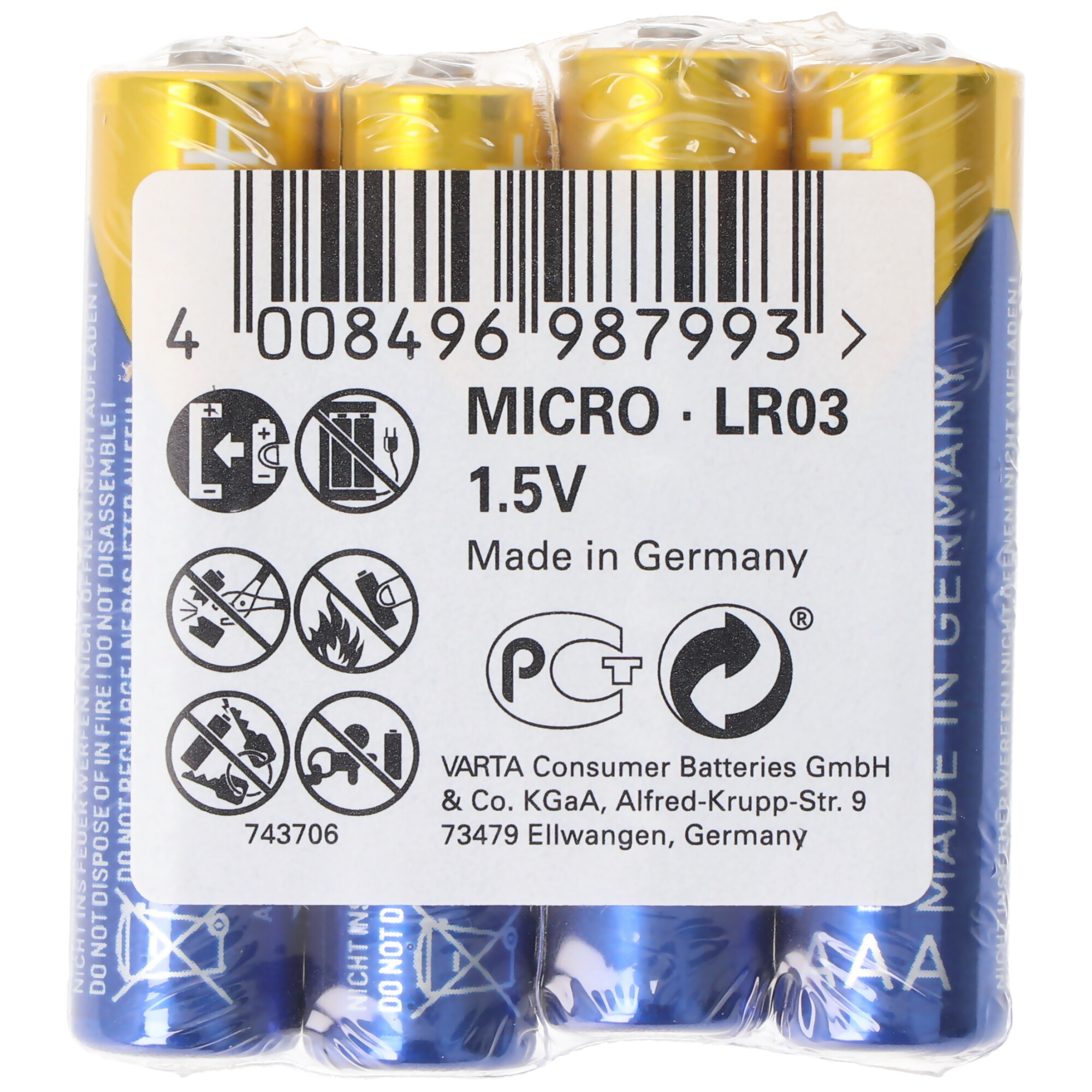 Batterien in Verpackung. Etikett: Micro LR03 1.5V, Sicherheitssymbole. Made in Germany.
