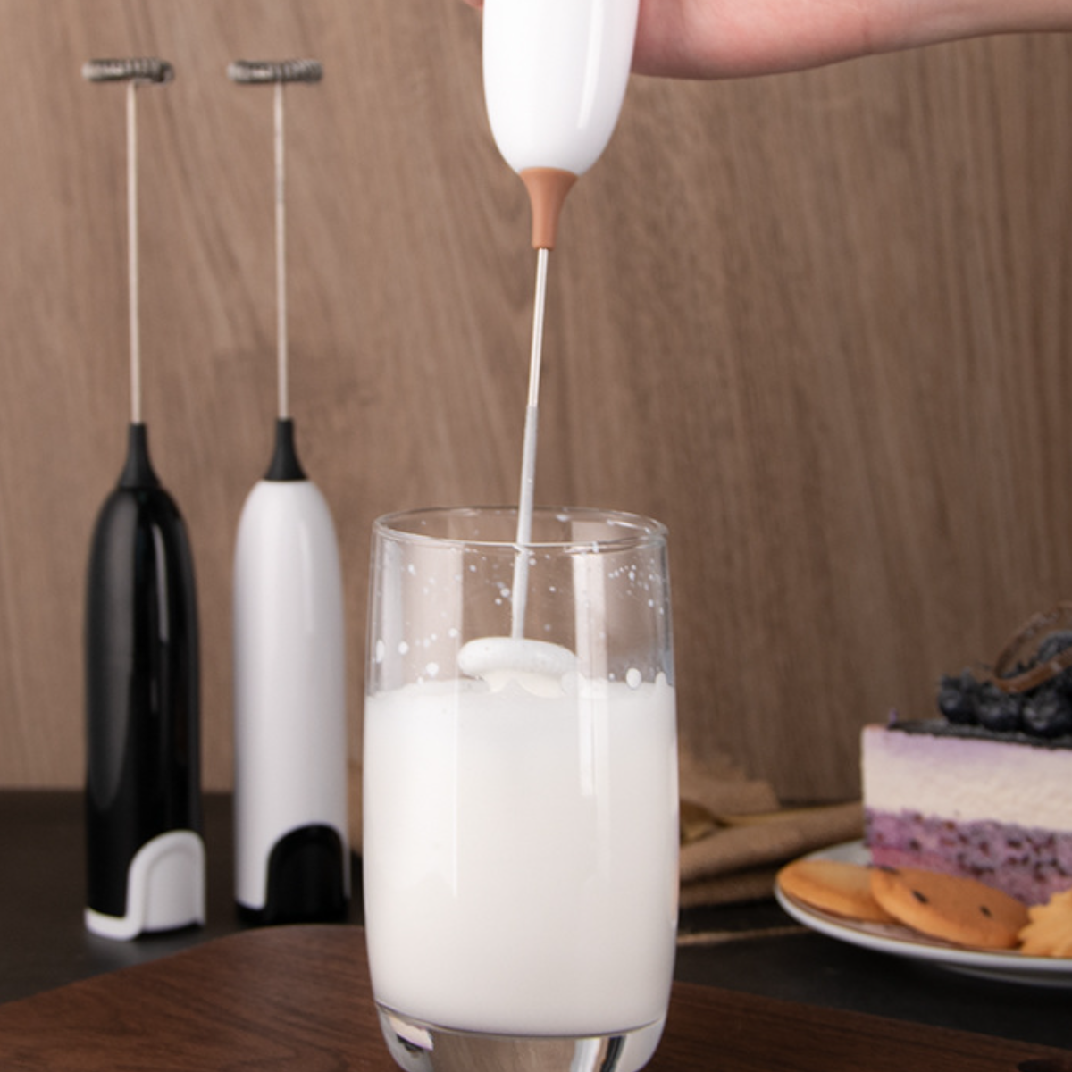 Milchaufschäumer, One-Touch-Bedienung, und Abnehmbar Reinigen Milchaufschäumer: Schwarz Hohe UWOT Leistung, Leicht zu