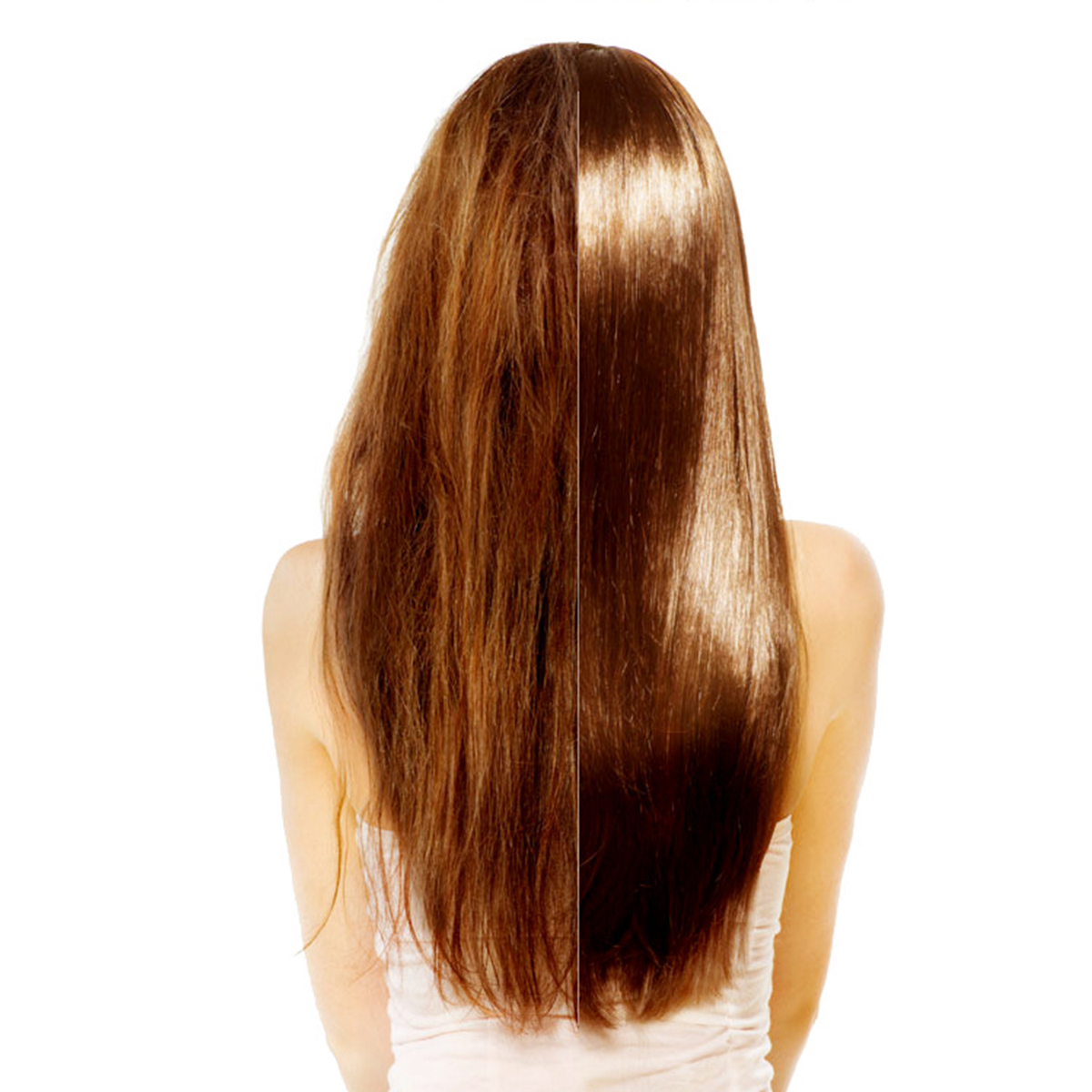 Der Rücken einer Frau mit langen, braunen Haaren. Die linke Seite ist kraus, die rechte glatt, was eine Haarbehandlung zeigt.