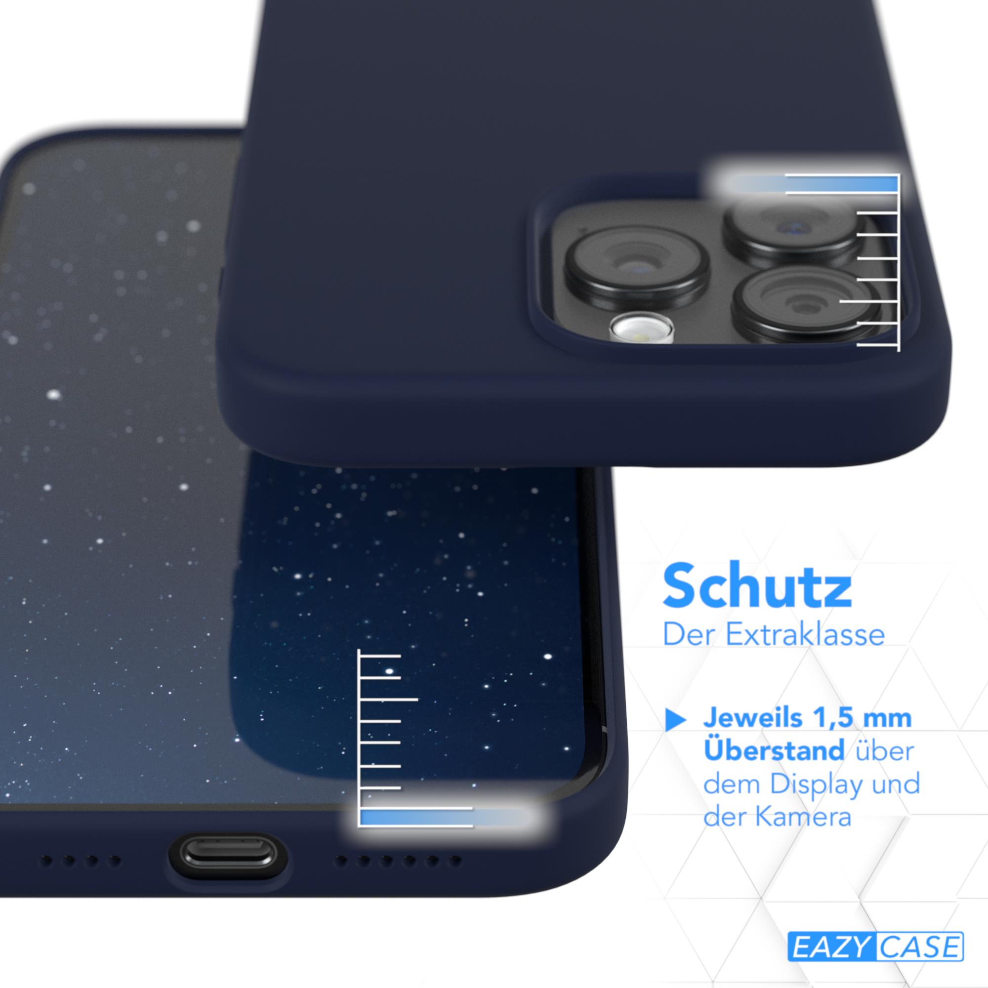 Blaue Handyhülle mit einem Telefon darin. Dunkler Hintergrund mit Sternen. Nahaufnahme.