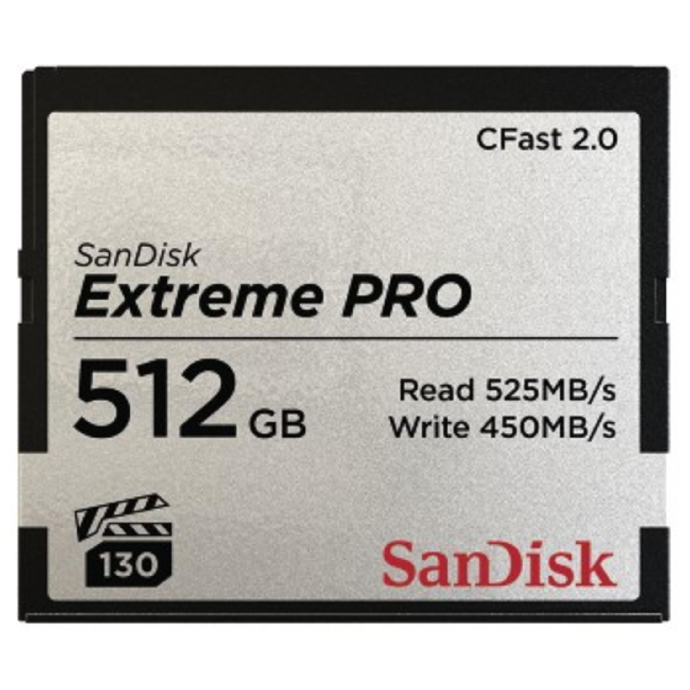 Eine SanDisk Extreme PRO 512GB CFast 2.0 Speicherkarte, silber mit schwarzem Text und Logo.