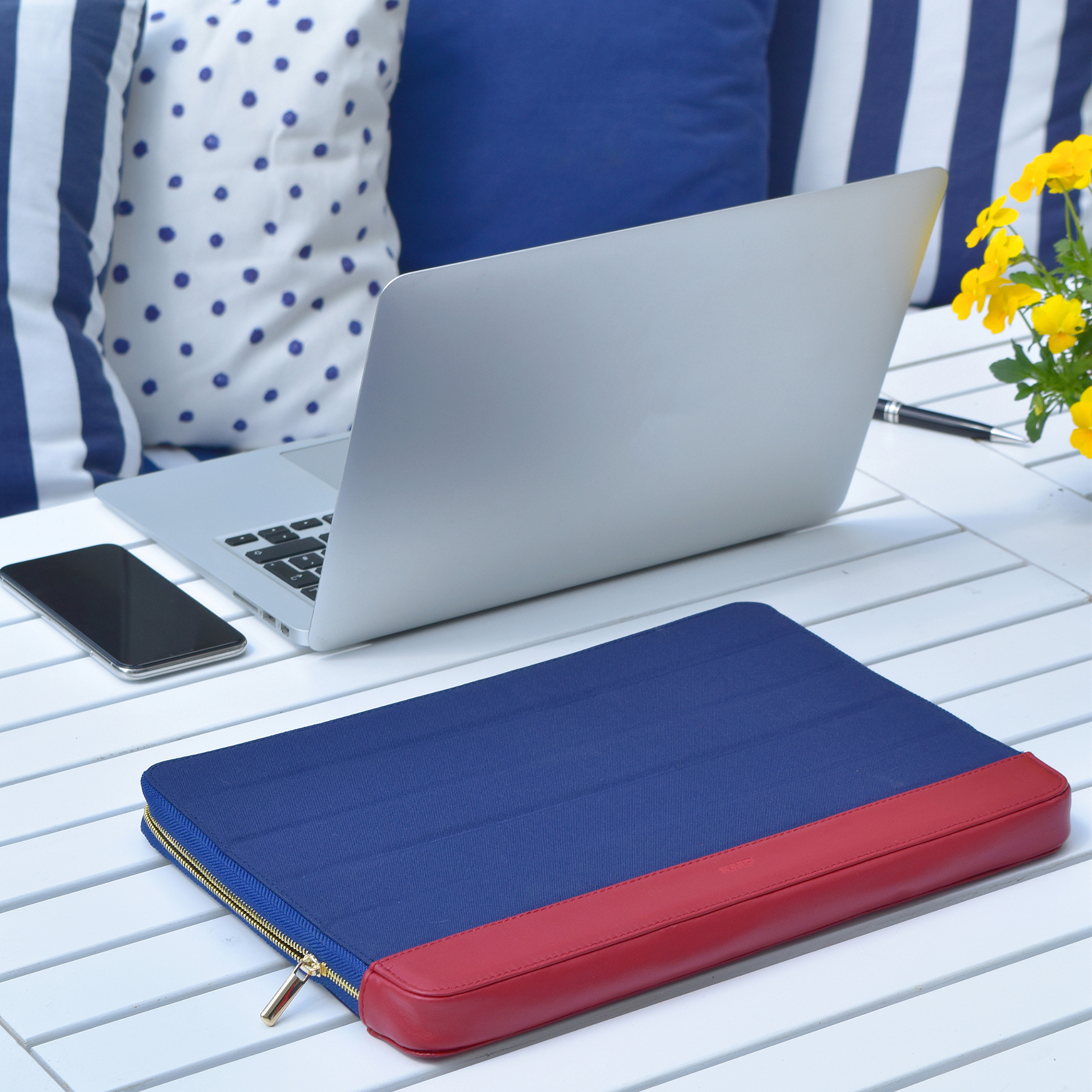 KMP Sleeve Sleeve MacBook Notebook für red 13 Sleeve für blue Blue/Red Textil, Apple Echtleder, / Air
