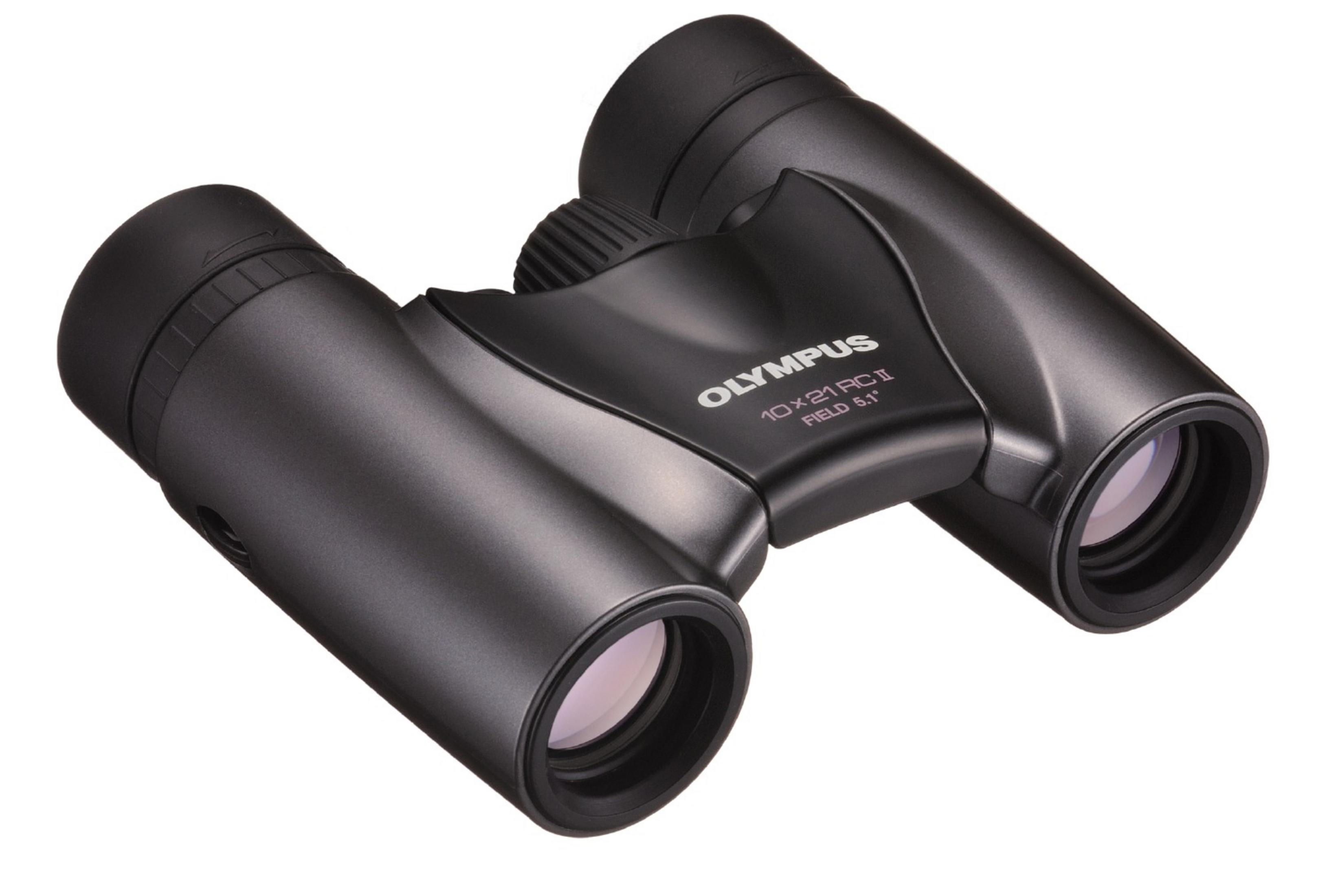 Czarna lornetka Olympus na białym tle. Marka jest widoczna.