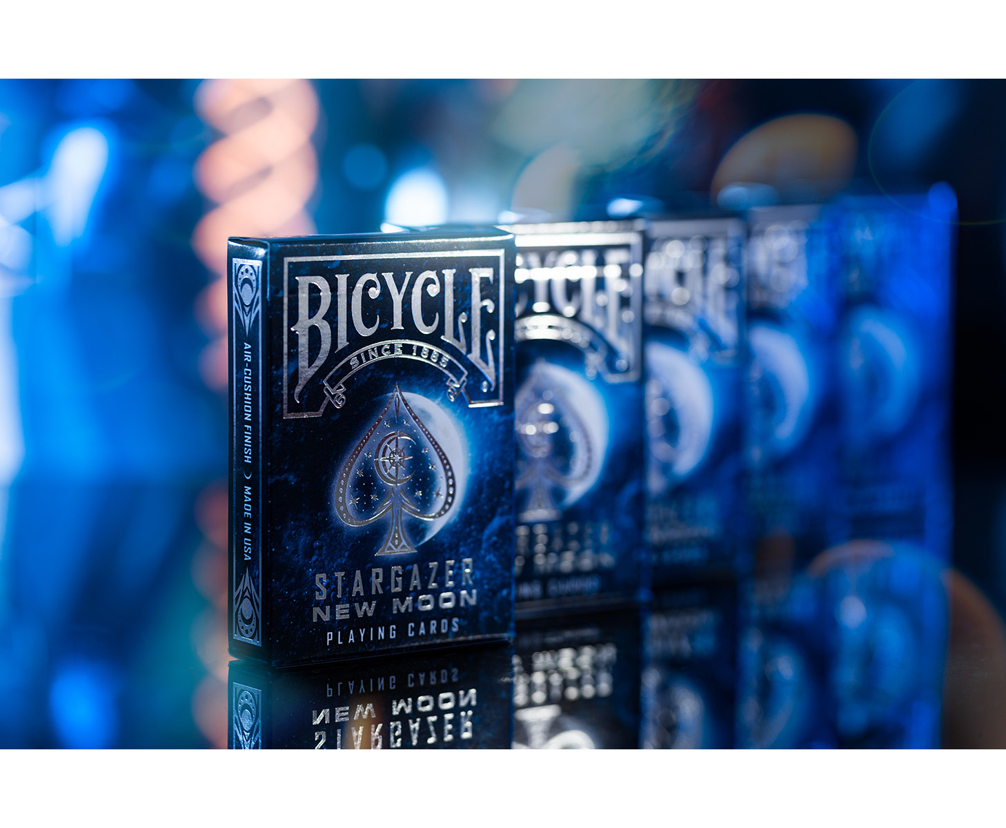 Bicycle Stargazer New Moon Spielkarten. Kartenspiel mit Sternenmuster.