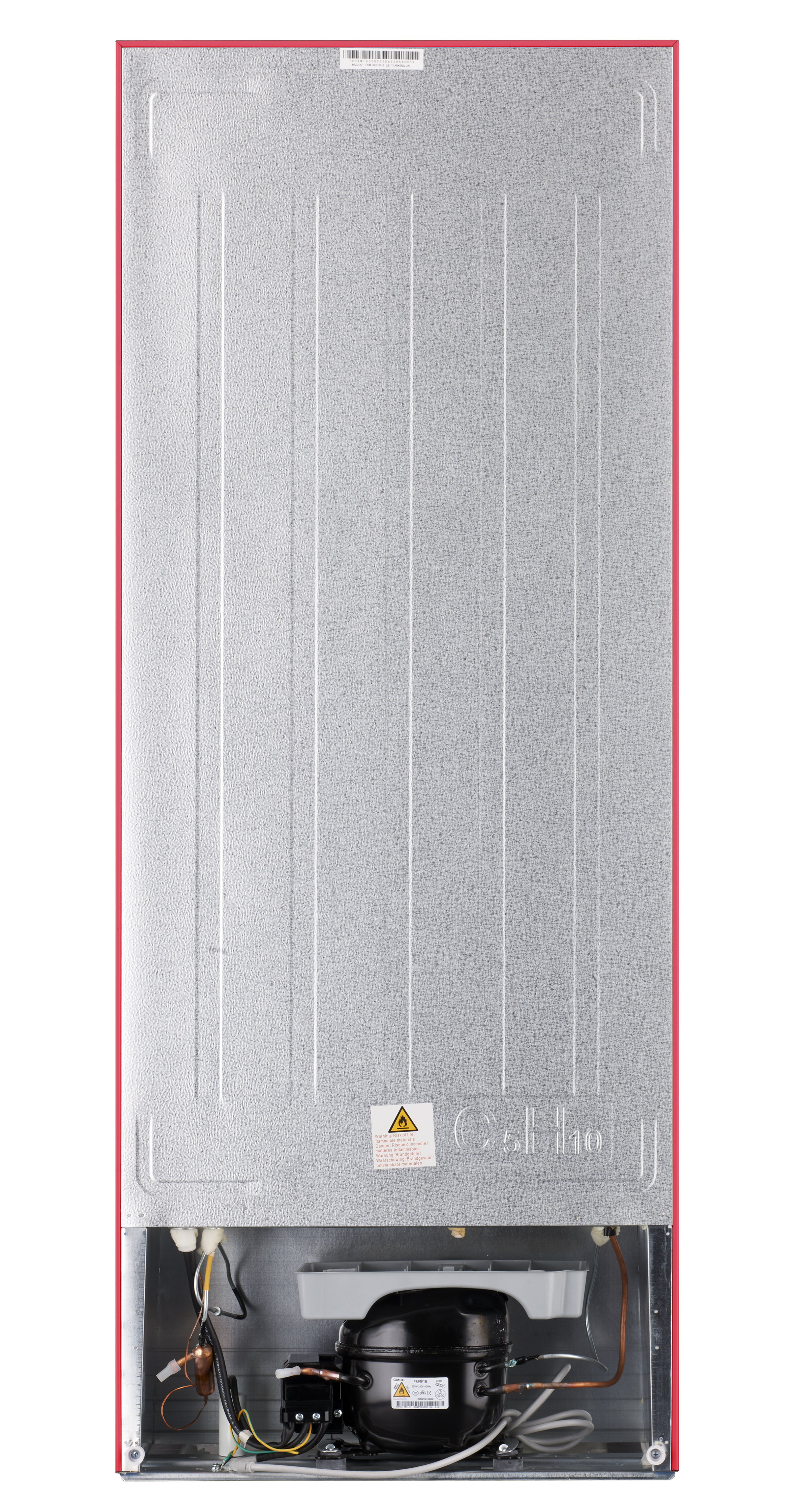 Rückseite eines roten Kühlschranks mit Metallrückwand, schwarzem Kompressor.