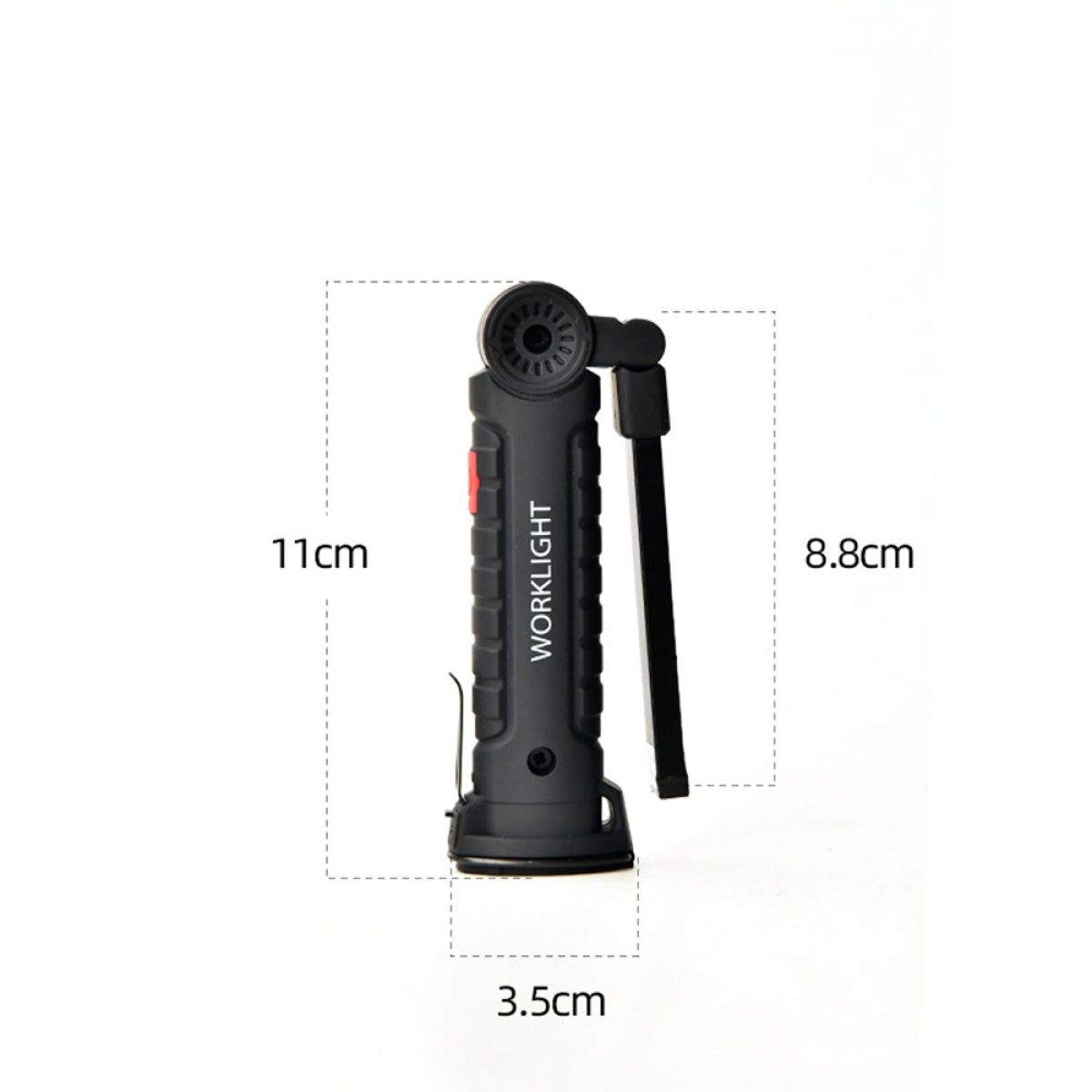 Schwarzes Arbeitslicht mit den Maßen: 11 cm hoch, 8,8 cm breit und 3,5 cm dick.