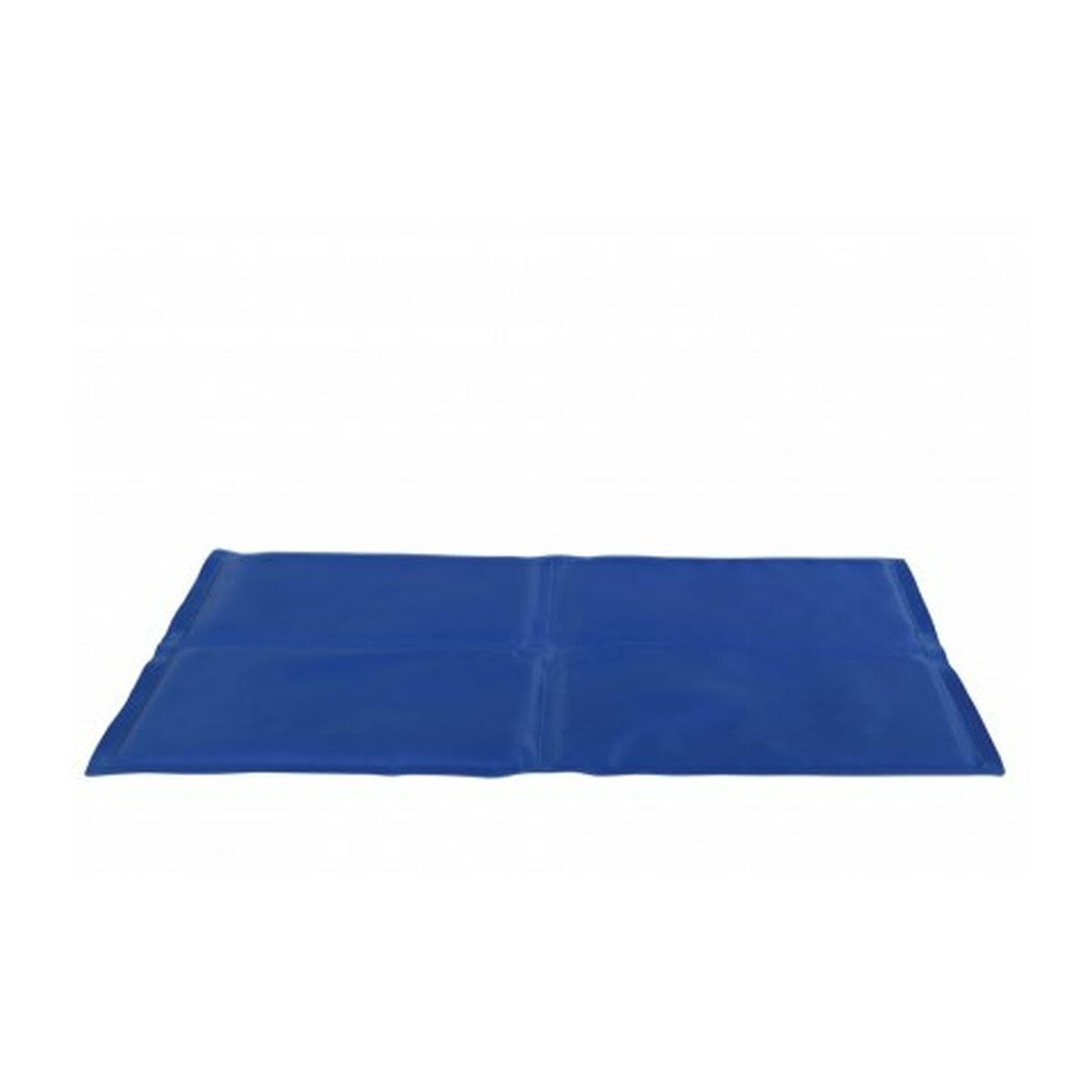 Un tappetino refrigerante blu, rettangolare, piegato in quattro quadrati.