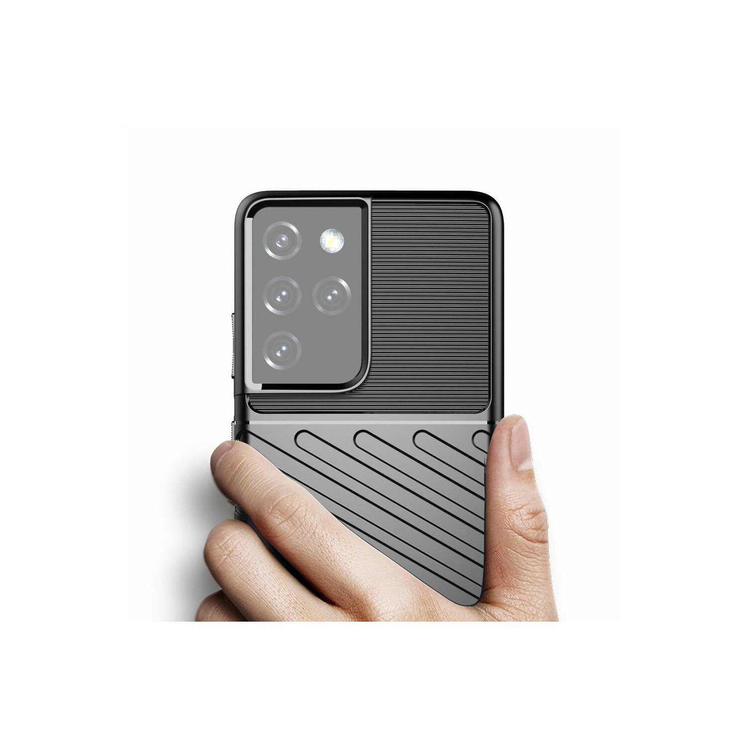 Mano che tiene una custodia grigia con un'area per la fotocamera. Ha un retro a coste e fantasia.