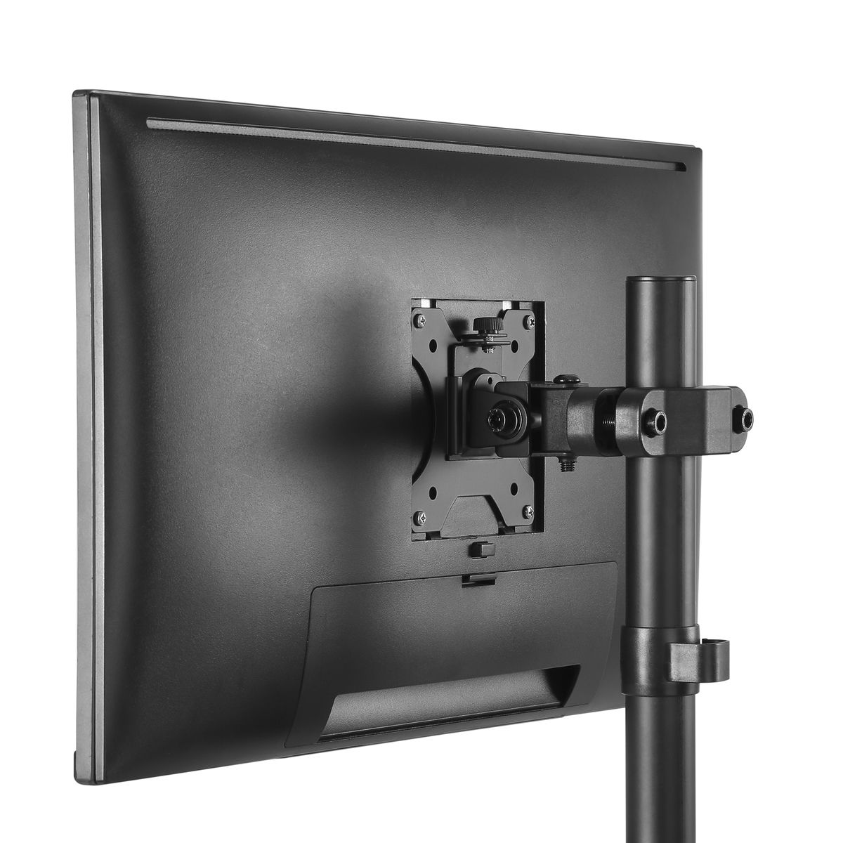 Achterkant van een zwarte monitor met een standaard. De standaard is bevestigd aan de monitor.