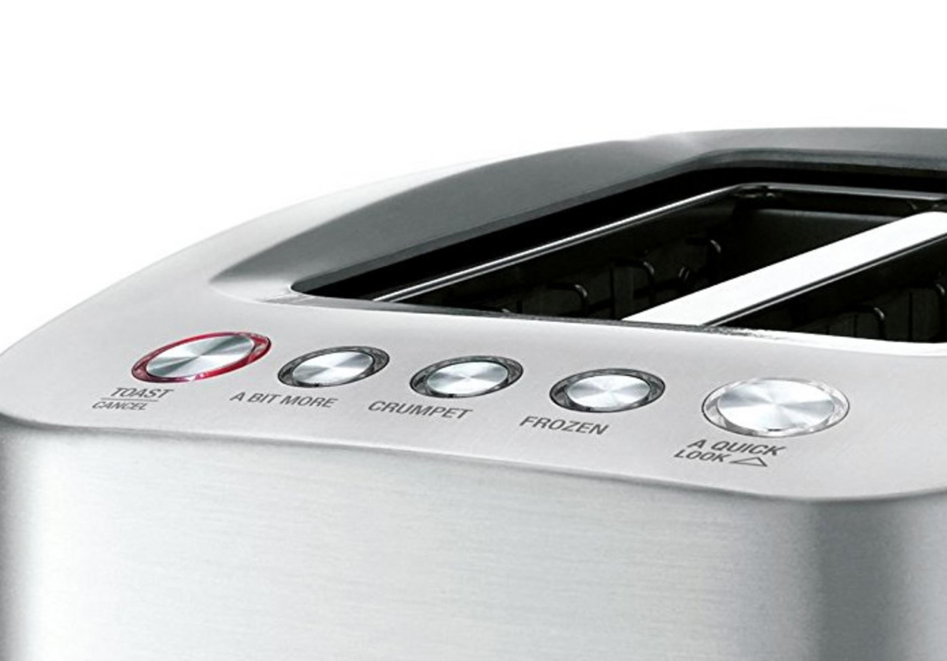 Nahaufnahme eines Toasters mit Knöpfen. Knöpfe sind Toast/Abbrechen, Etwas mehr, Crumpet, Gefroren und Ein kurzer Blick.