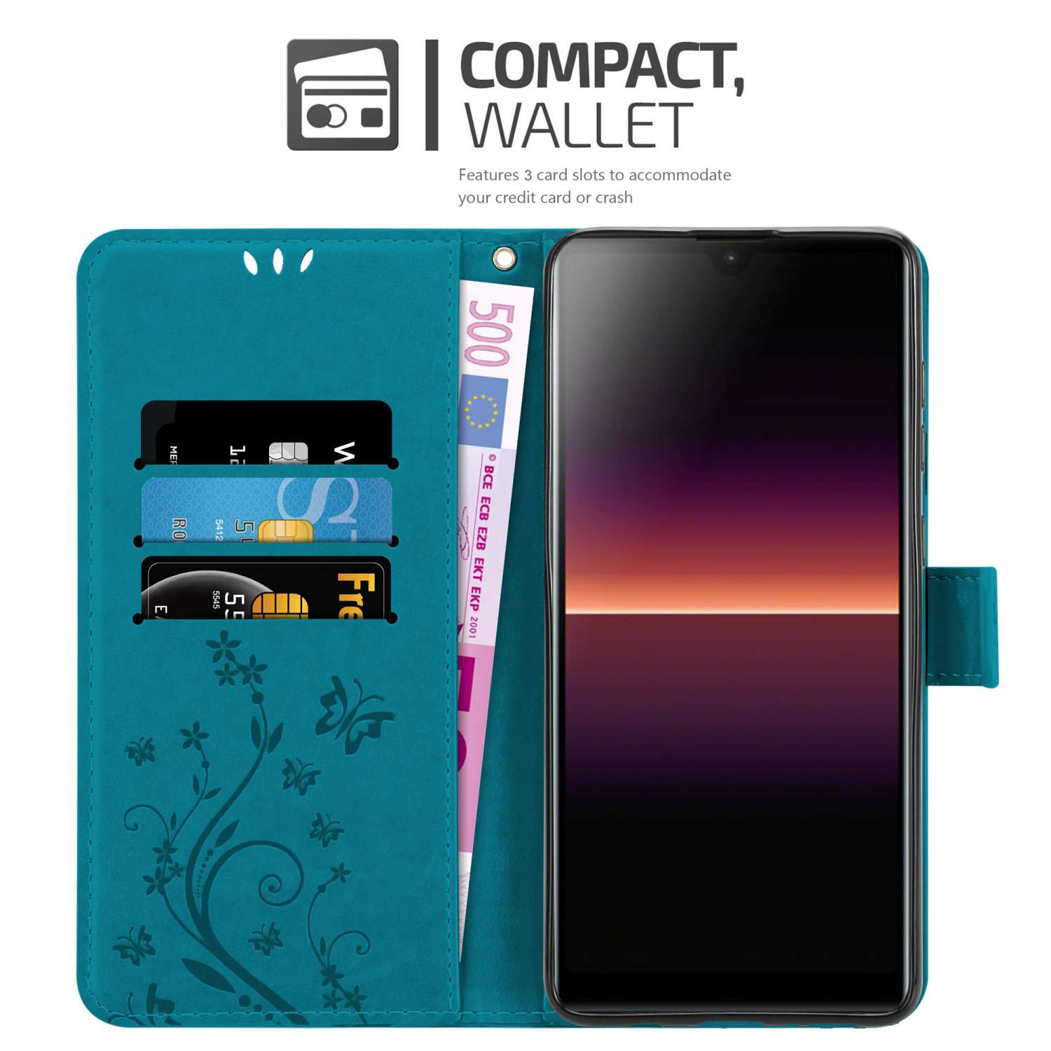 Una custodia per telefono verde acqua con scomparti per carte e un telefono. La custodia ha un design floreale e una farfalla. Visibile una banconota da 500 euro.