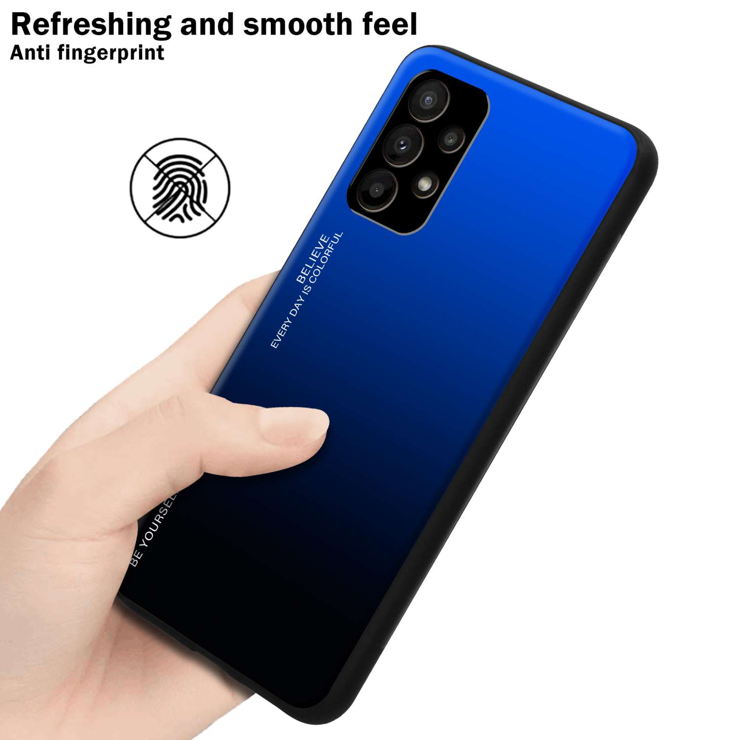 Una custodia per telefono con una sfumatura blu e nera. Una mano tiene il telefono. Il testo dice: 'Sii te stesso'.