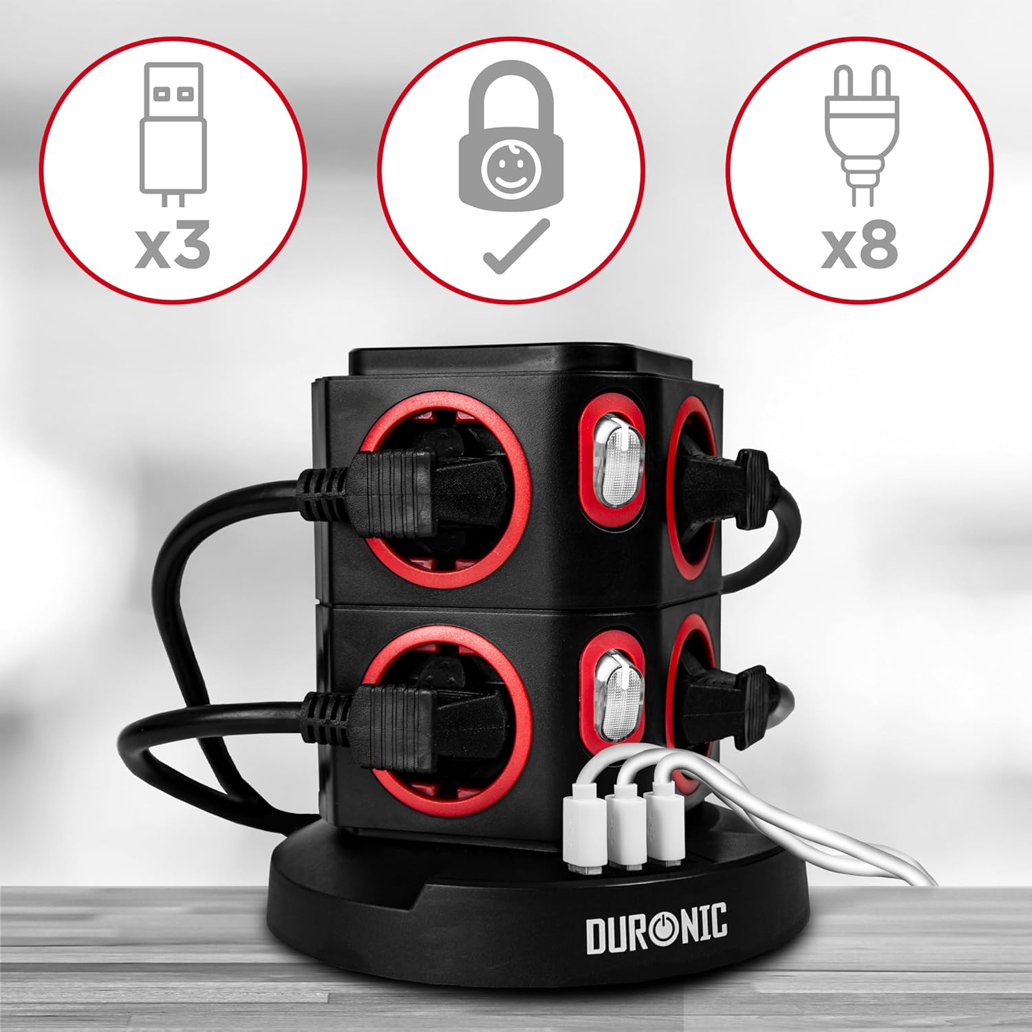 Regleta negra con puertos USB y enchufes. Símbolos indican características.