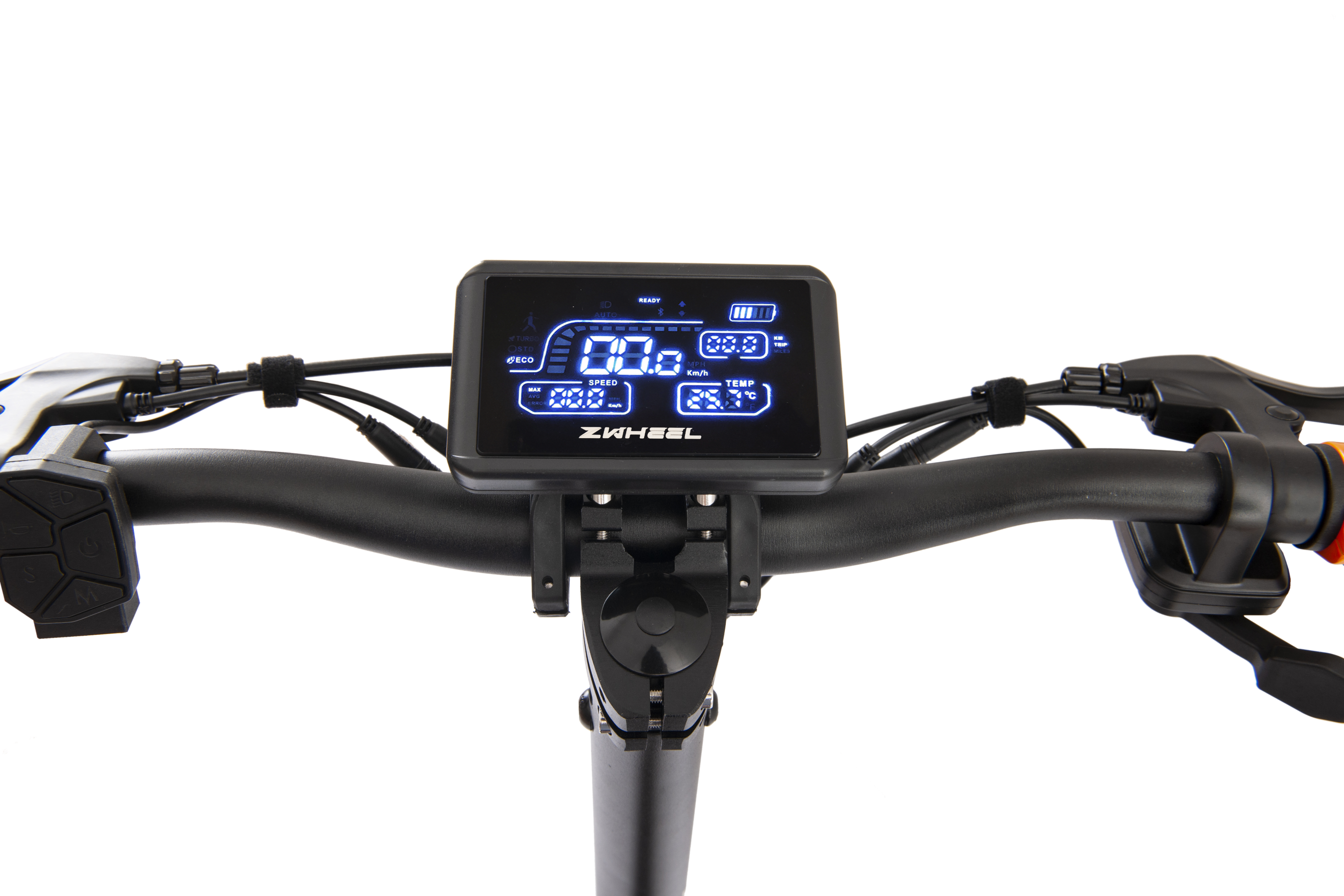 Un manillar de scooter negro con una pantalla digital que muestra la velocidad y otros datos.