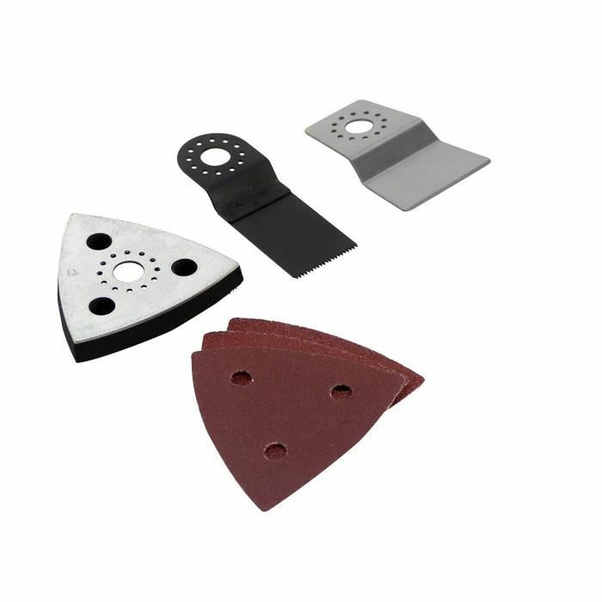 Verschiedene Multitool-Klingen und Schleifpads auf weißem Untergrund. Unterschiedliche Formen und Größen.