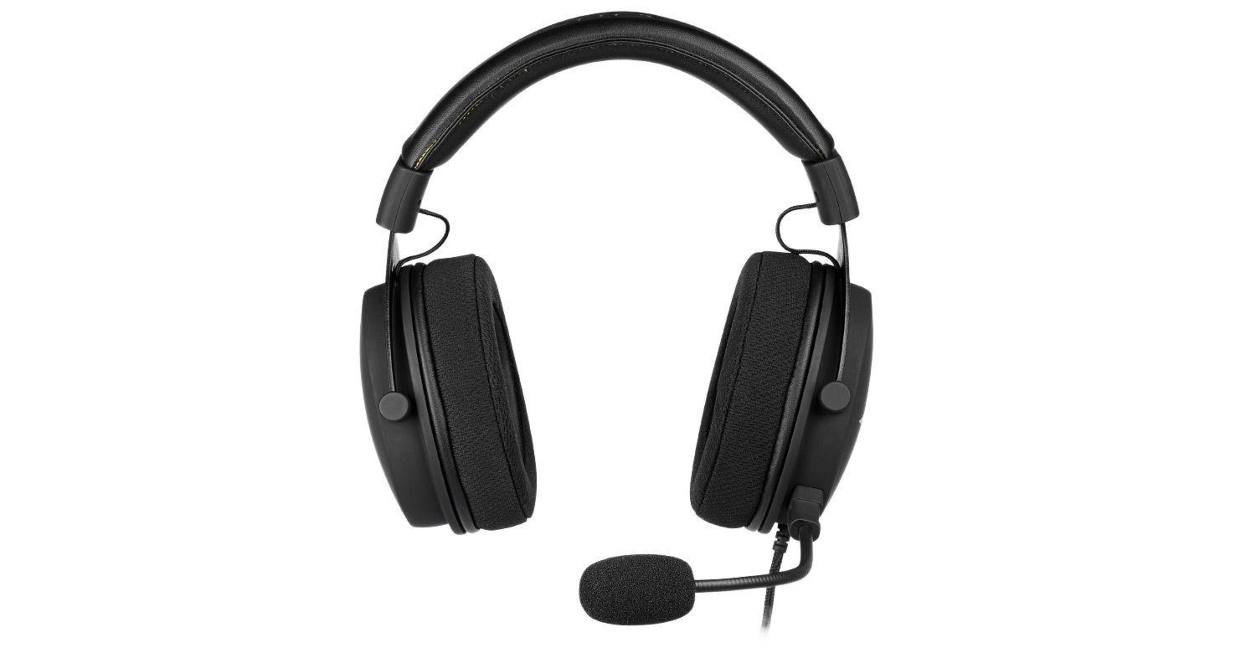 Schwarzes Gaming-Headset mit Mikrofon, auf weißem Hintergrund.