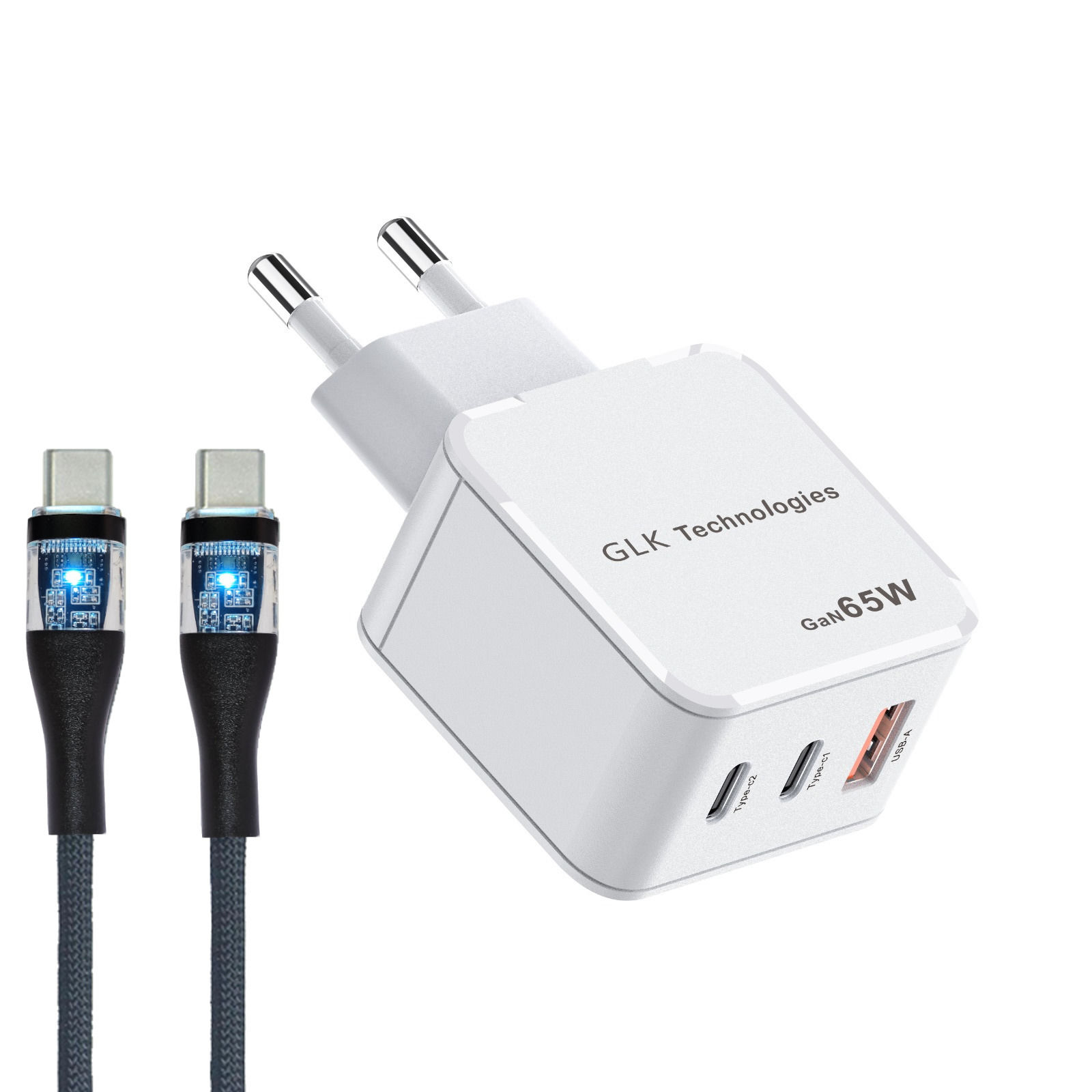 Weißes Ladegerät mit zwei USB-C-Kabeln. Produktaufschrift 'GLK Technologies GaN65W'.