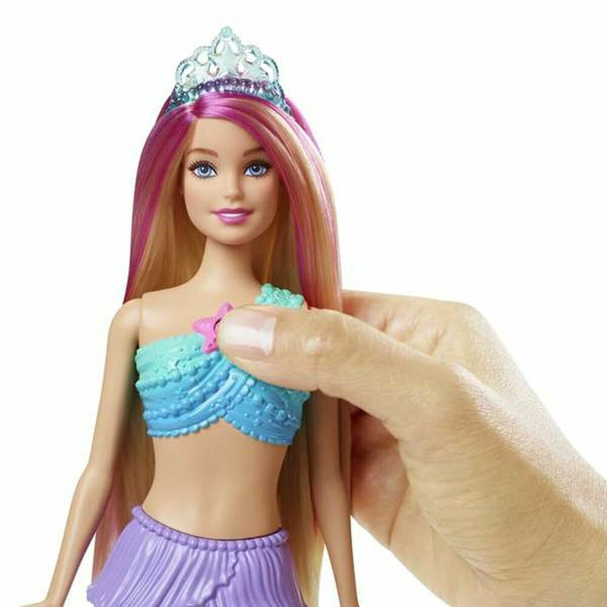 Lalka syrenka Barbie z tiarą, niebieskim topem i fioletową spódnicą.