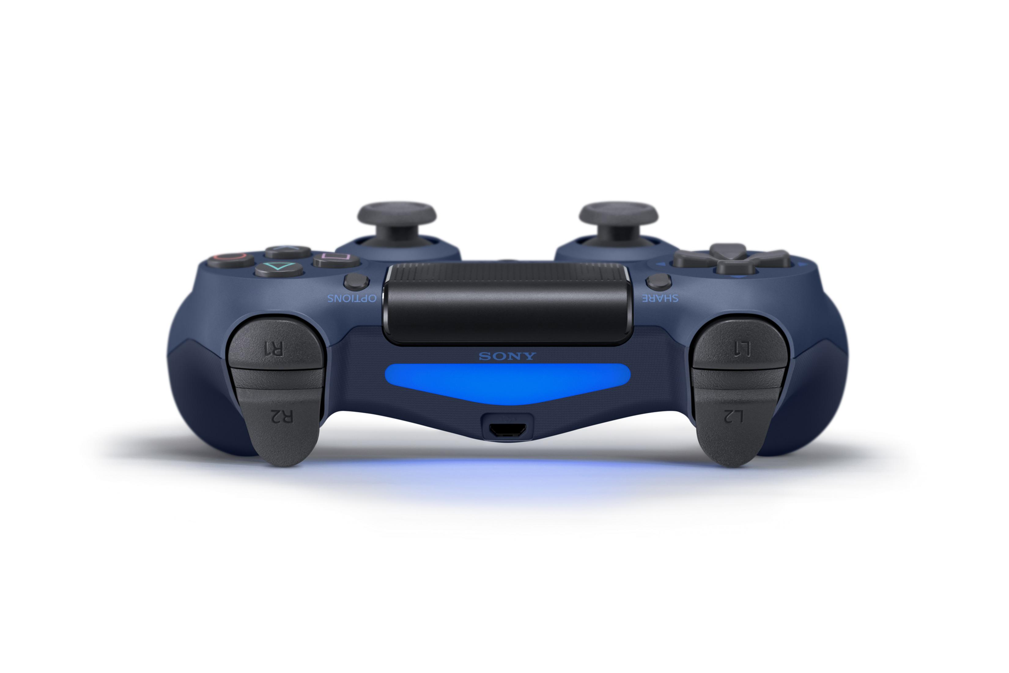 Blauer Playstation 4-Controller. Knöpfe sichtbar. Schwarze Joystickkappen. Blaues Licht, das von unten emittiert wird.