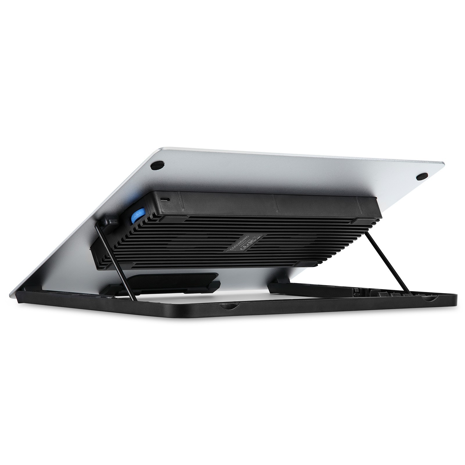 Laptop-Kühlpad mit schwarzem Lüfter und silberner Oberfläche.