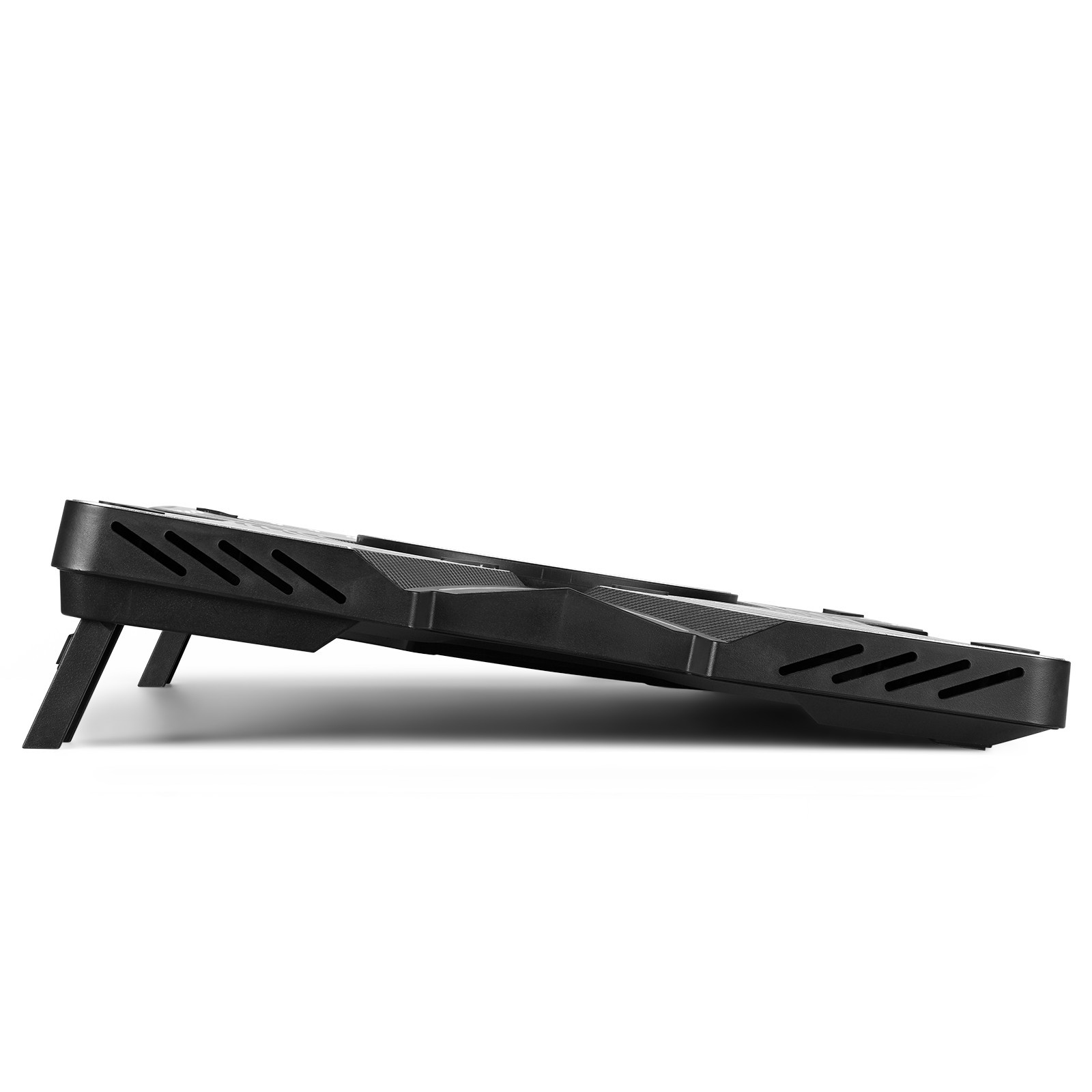 Schwarzes Laptop-Kühlpad mit schrägem Design für Luftstrom.