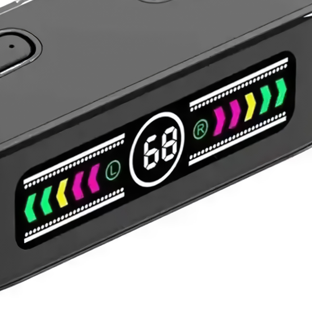 Un dispositivo negro con una pantalla LED que muestra números y flechas en línea.