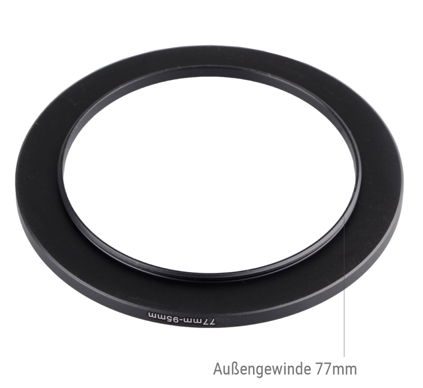 Schwarzer Adapterring mit Text, von oben betrachtet, auf weißem Hintergrund.