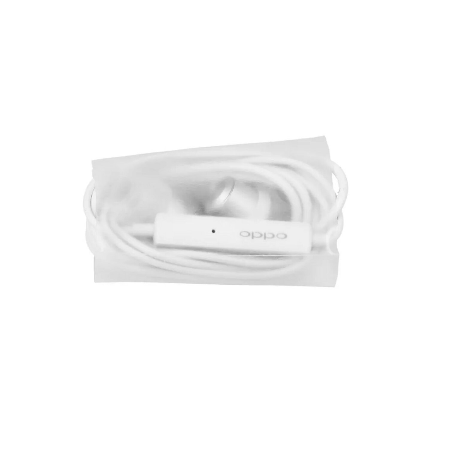 Weiße Ohrhörer in einer transparenten Kunststoffverpackung. Der Markenname 'OPPO' ist sichtbar.